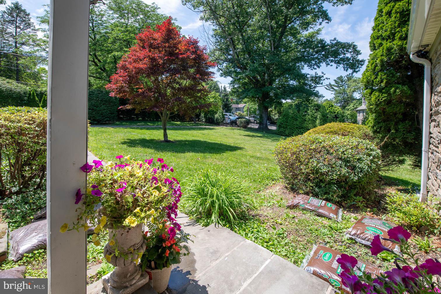GLADWYNE - Residential
