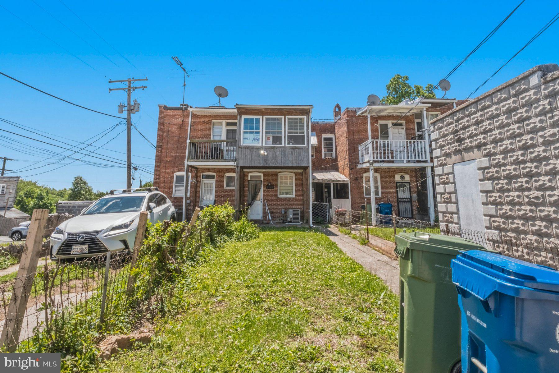 PARKSIDE - Residential