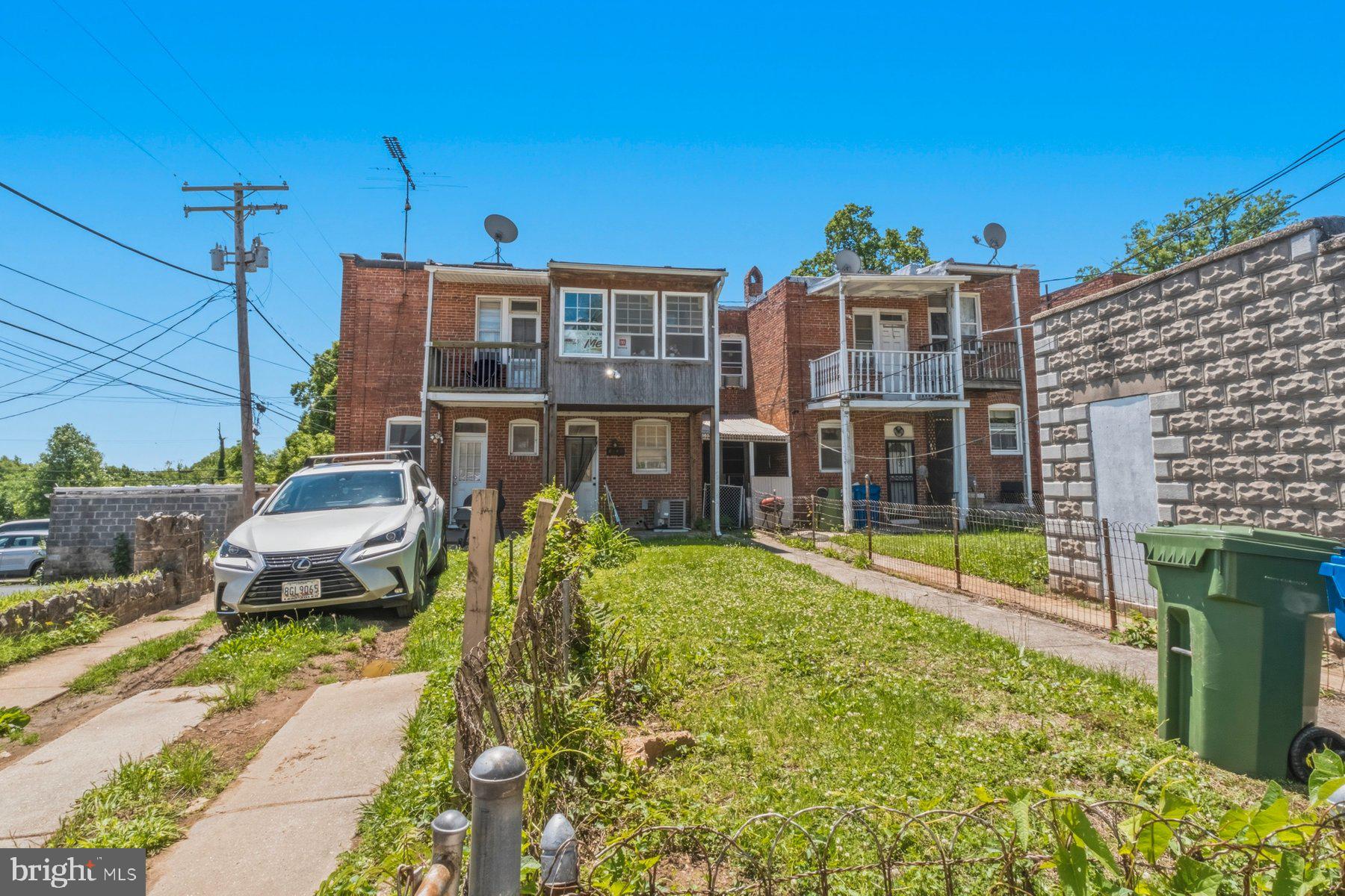 PARKSIDE - Residential