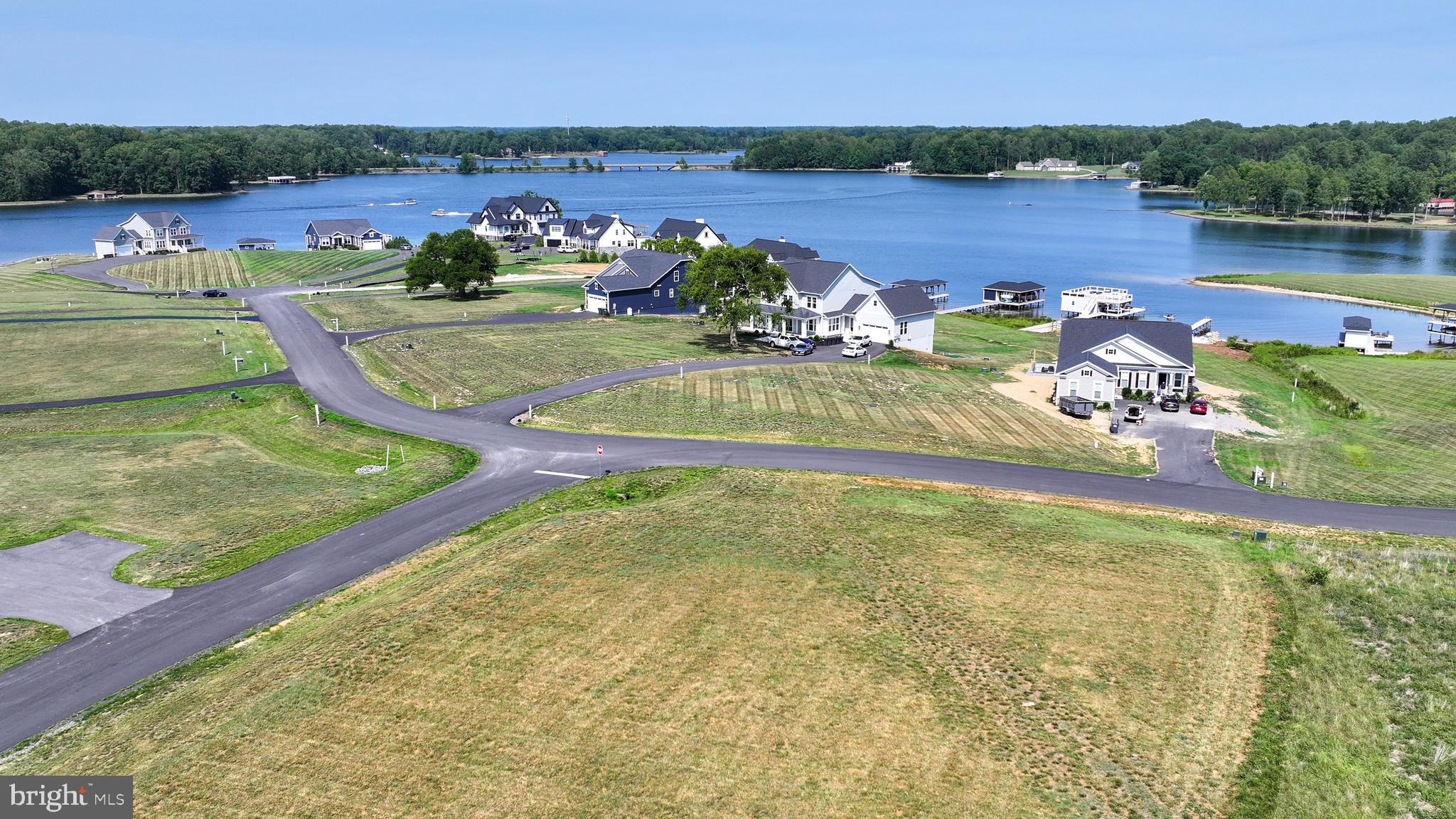 ROCK ISLAND LANDING - Residential