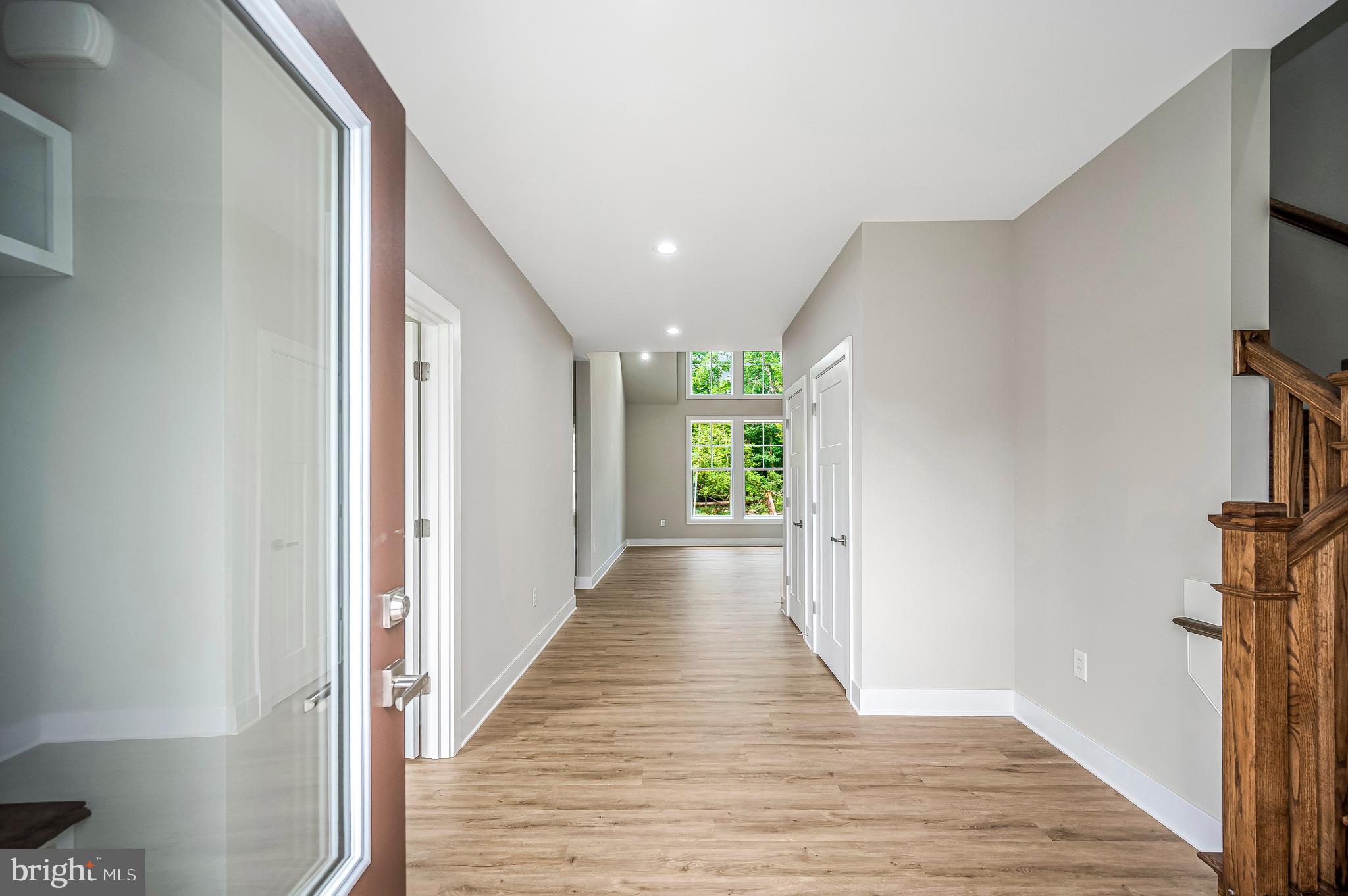 ROCK ISLAND LANDING - Residential