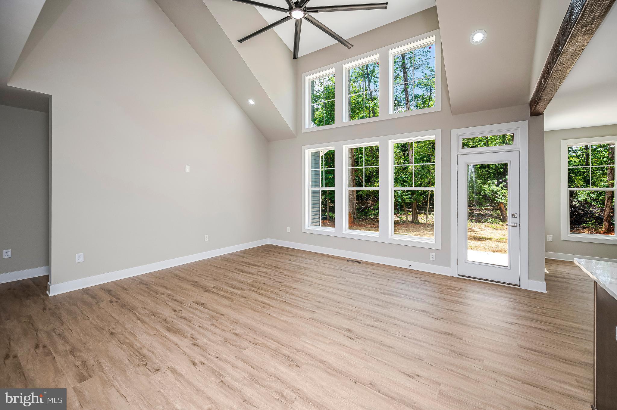 ROCK ISLAND LANDING - Residential