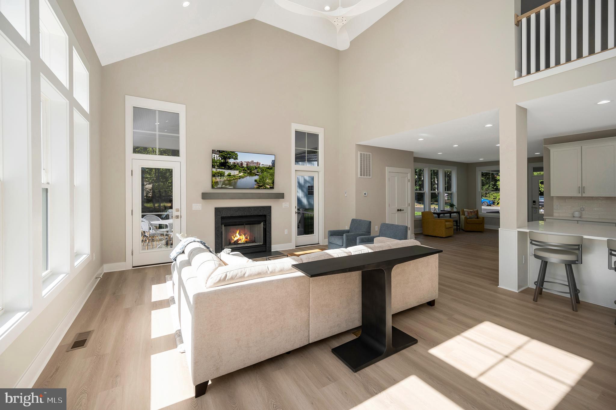 ROCK ISLAND LANDING - Residential