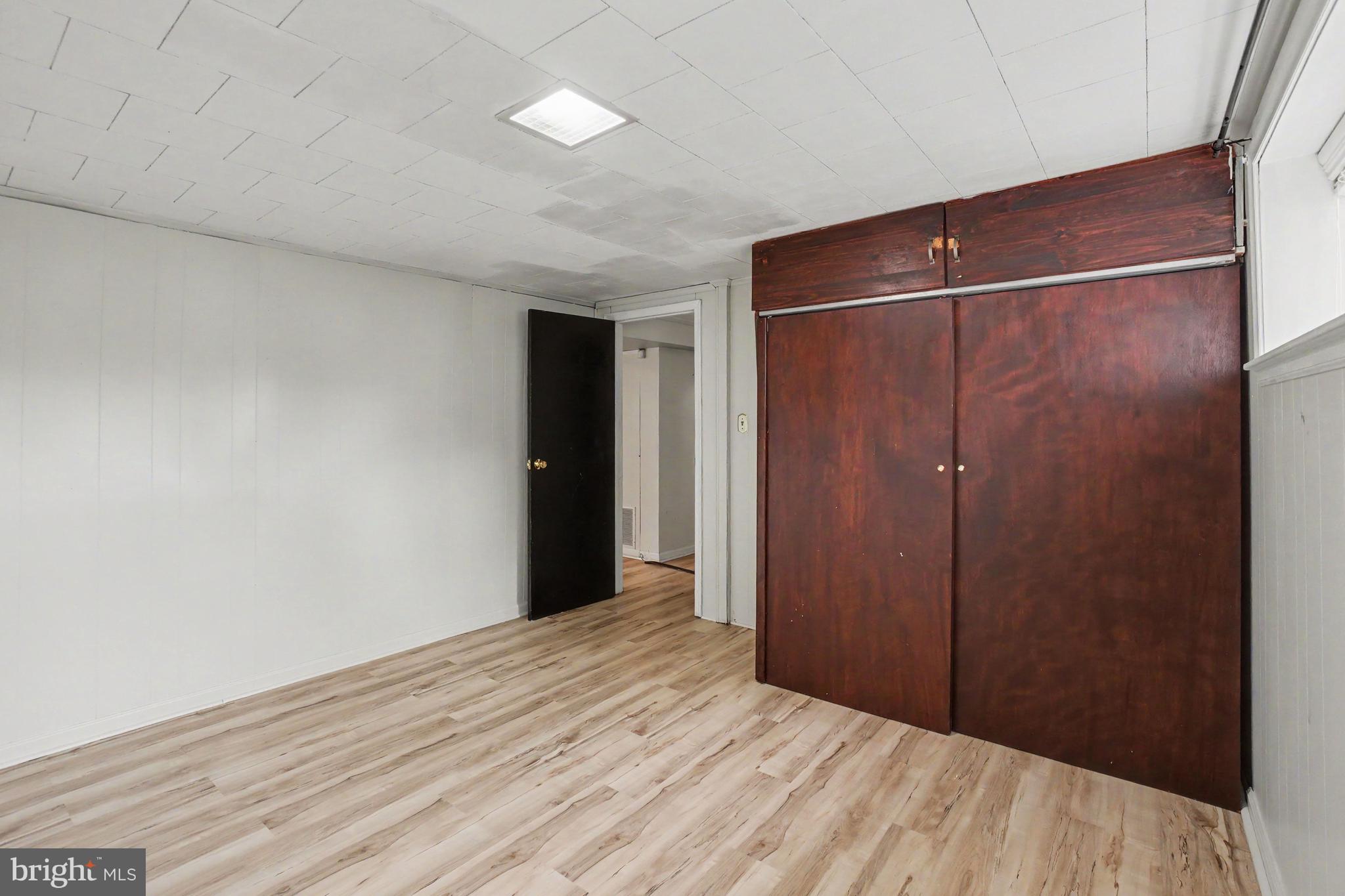 WHITFIELD - Residential