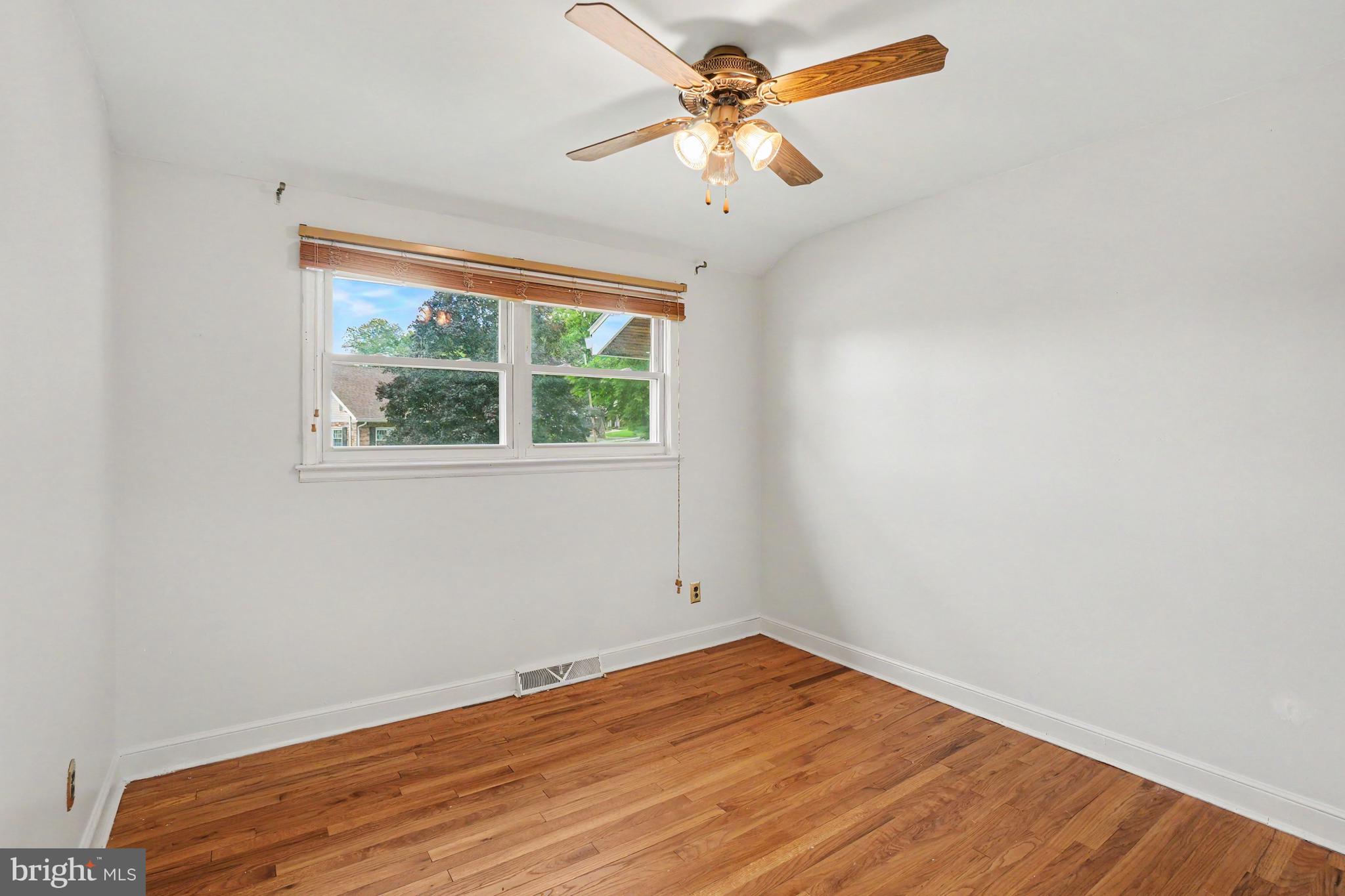 WHITFIELD - Residential