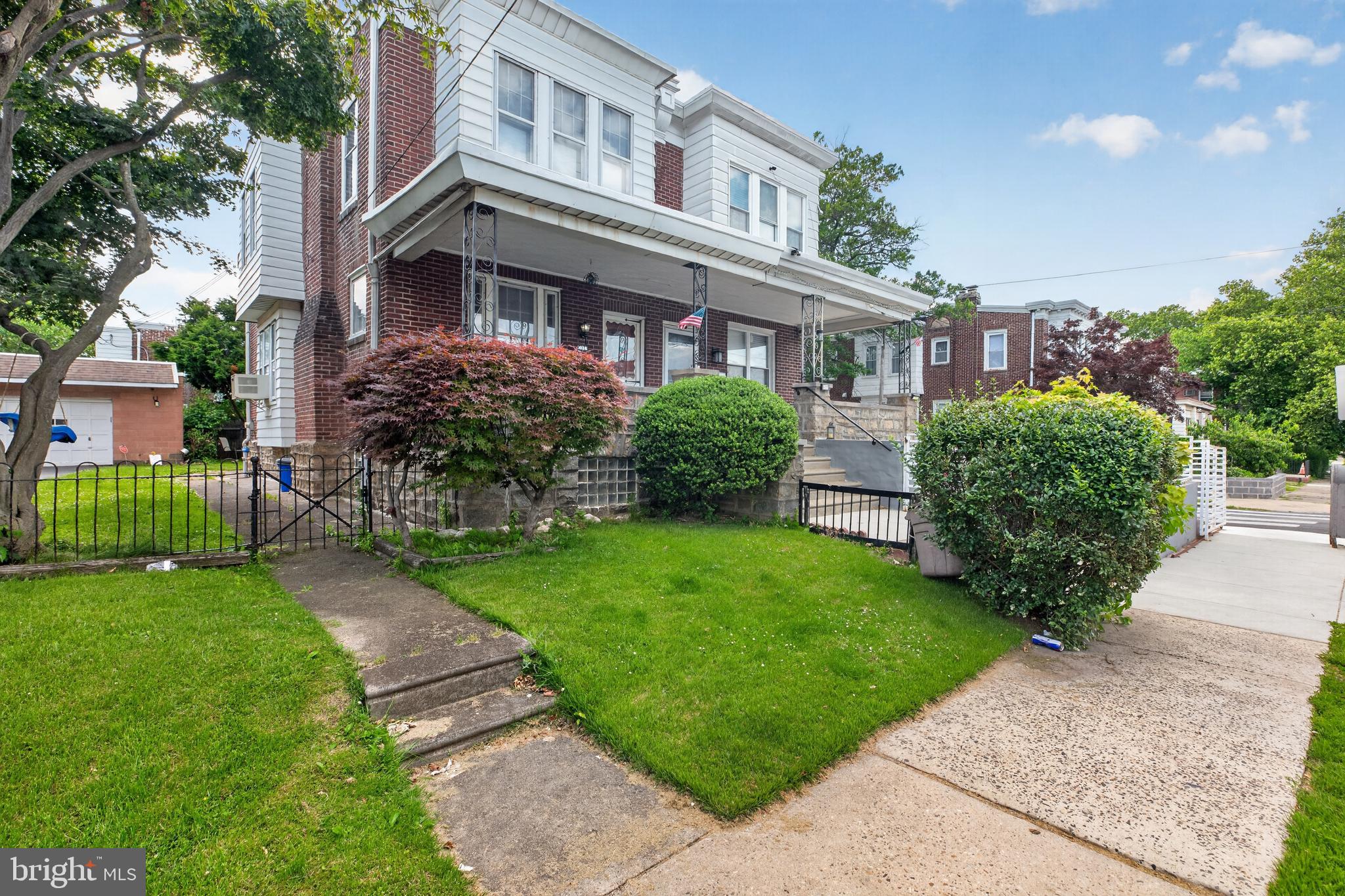 4124 Comly St, Philadelphia PA 19135 

2,064 ft² Twin Home in the Wissinoming Park section of Philadelphia. 3 large bedrooms and 1.5 bathrooms, has a large 2 car detached garage with a big newly paved asphalt driveway with enough space to fit 6 cars. Has been in the same family for 40+ years, very well maintained. Needs some updating but is in overall excellent condition. Roof is 2 years old. Has a beautiful, covered porch front. Eat in kitchen, large formal dining room, separate living room. Finished basement, with a bar. Nice house on a quiet street in Northeast Philadelphia. 

Asking Price: $275,000.

Schedule your showing today!!