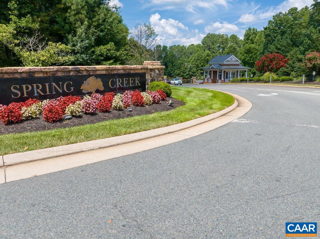 SPRING CREEK - Residential