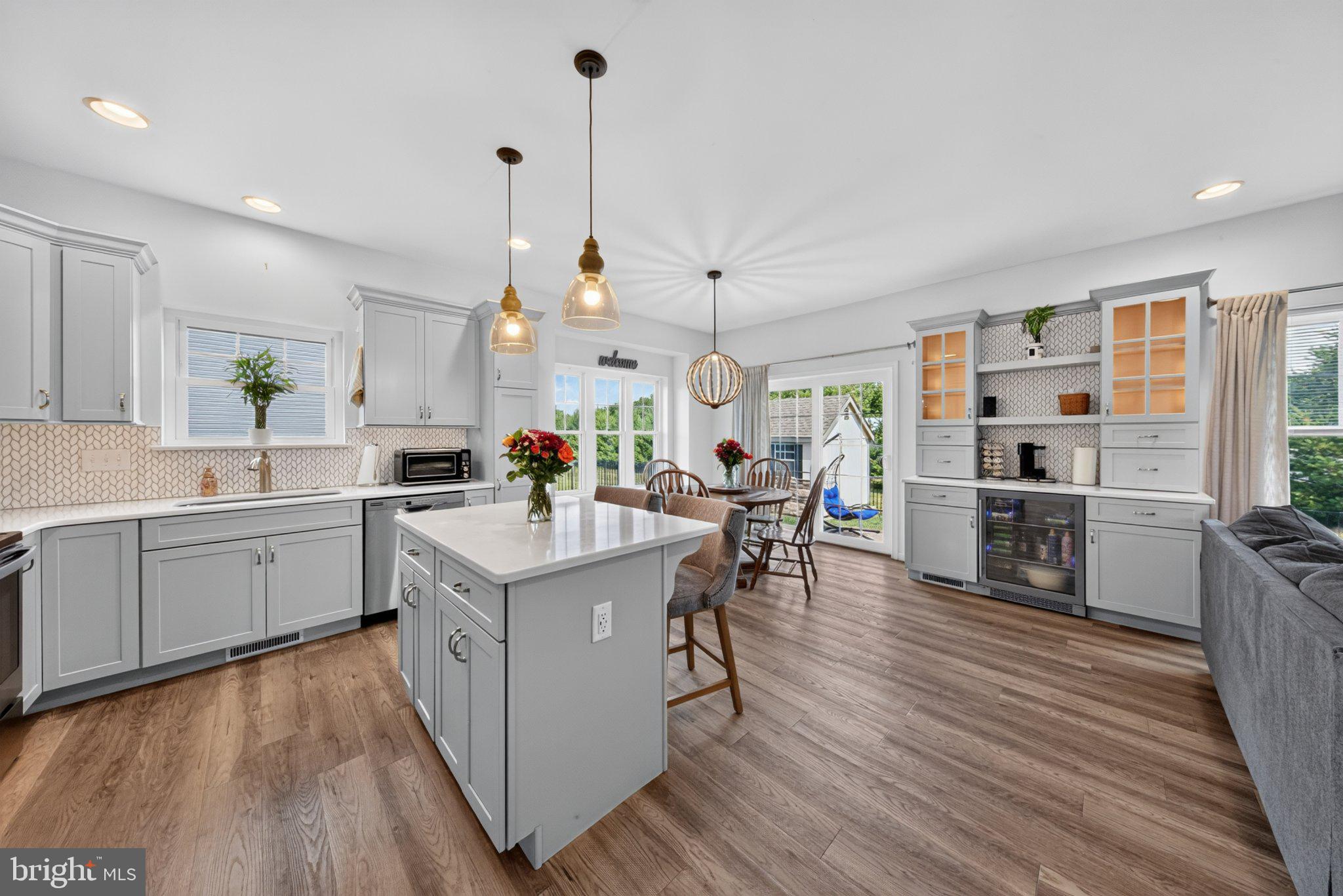 PINE VIEW ESTATES - Residential