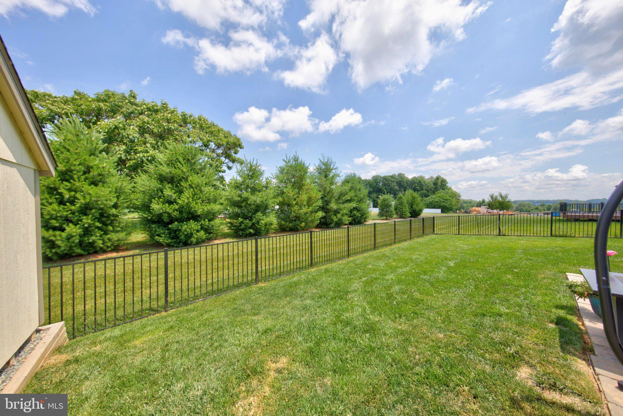 PINE VIEW ESTATES - Residential