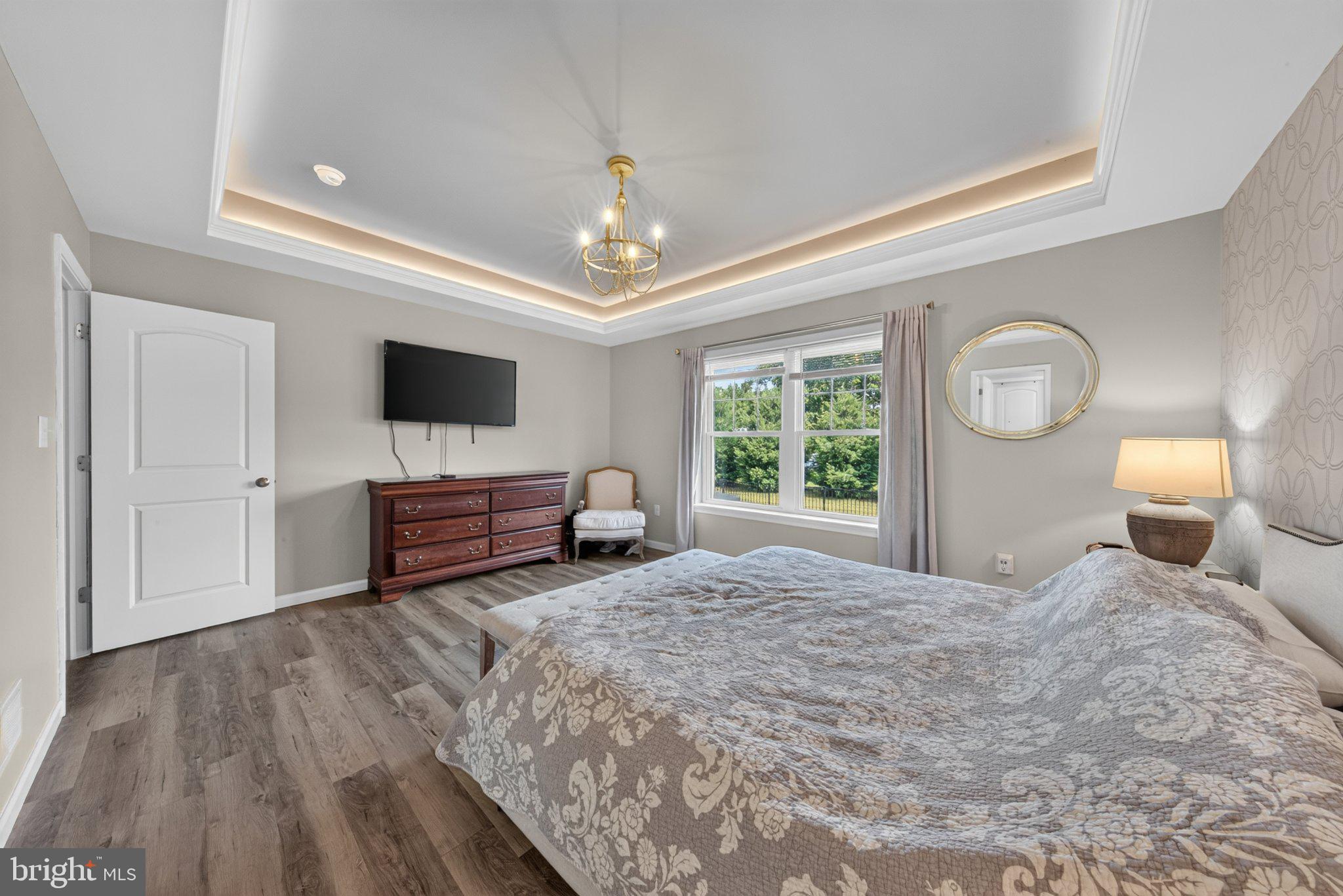 PINE VIEW ESTATES - Residential