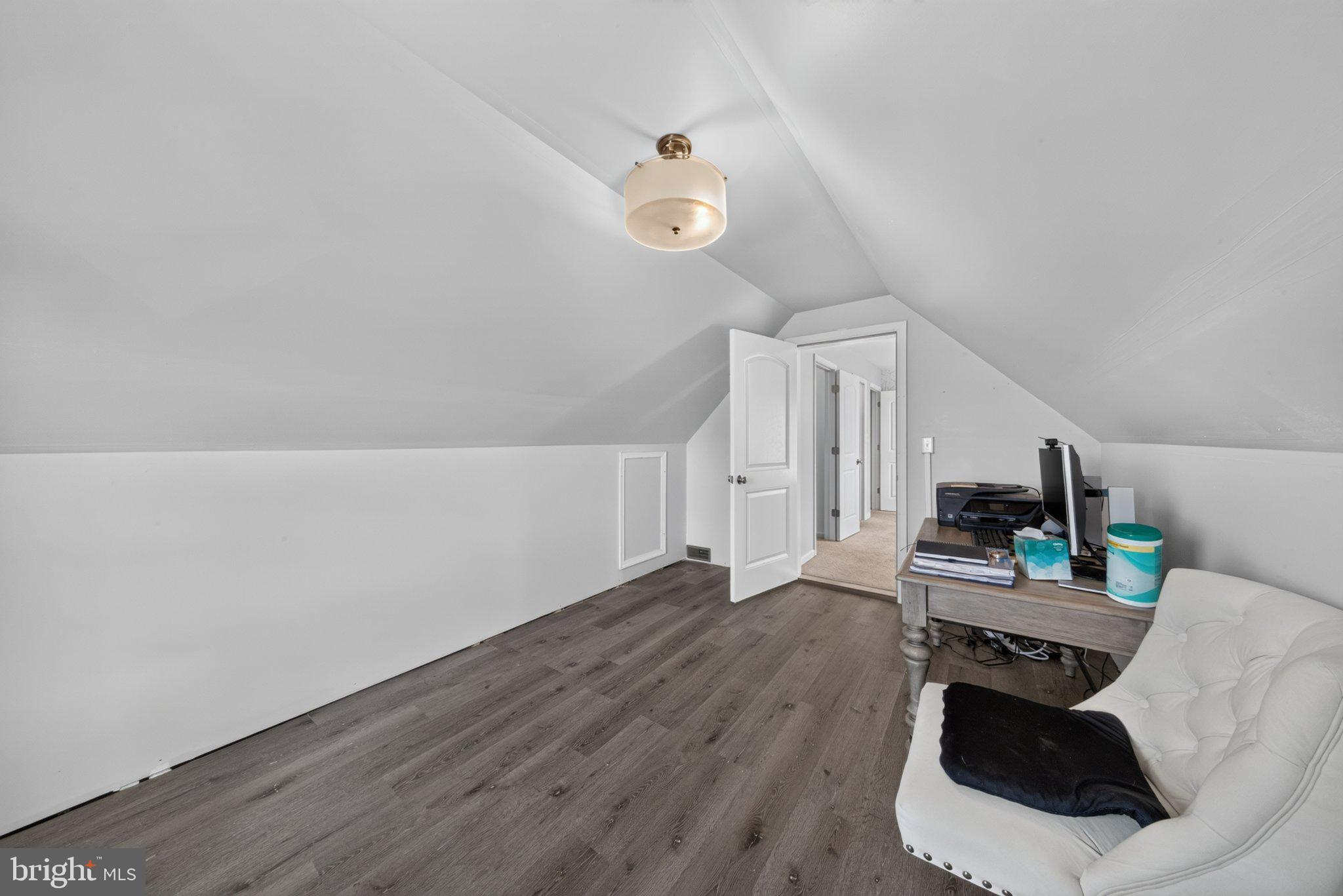 PINE VIEW ESTATES - Residential