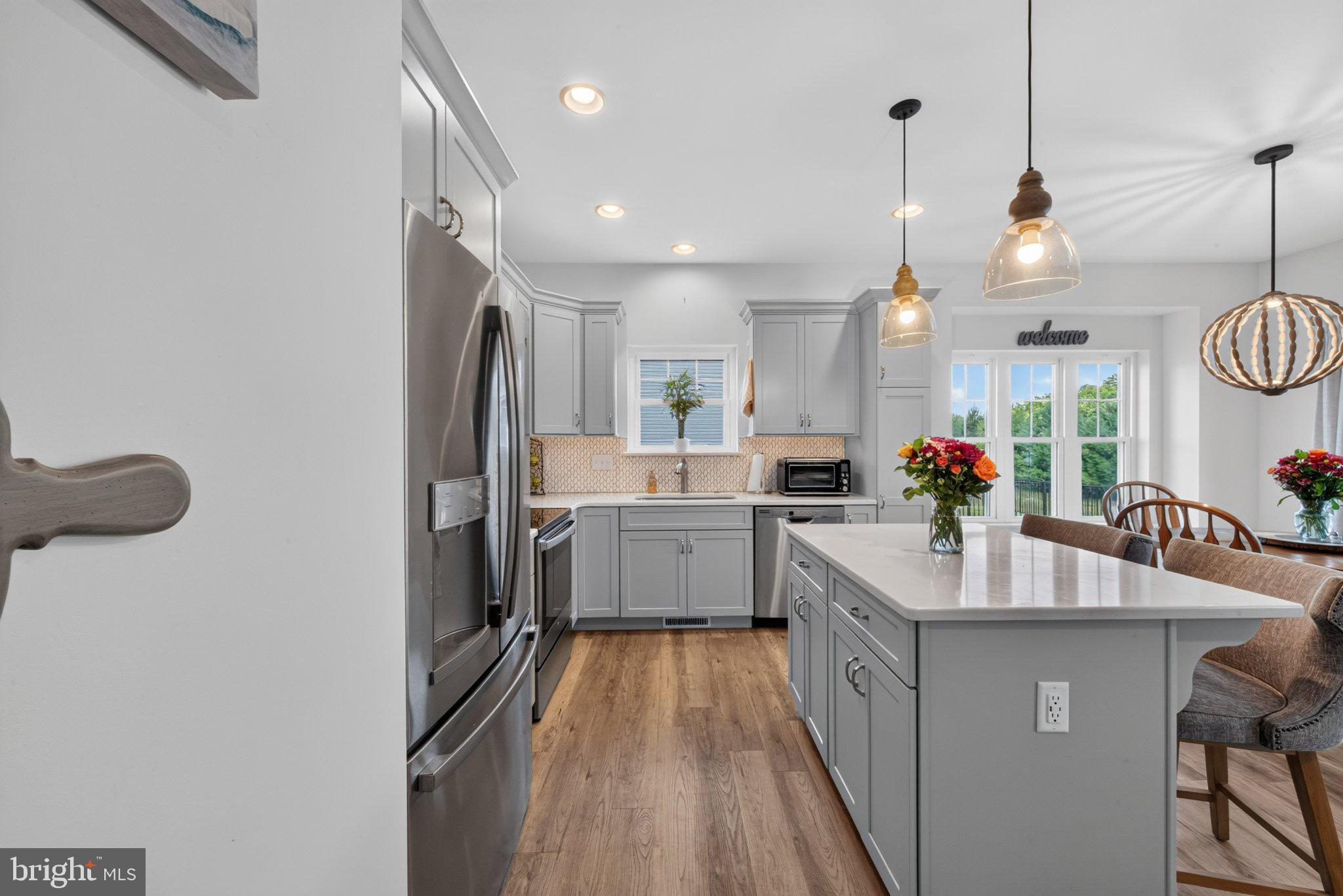 PINE VIEW ESTATES - Residential