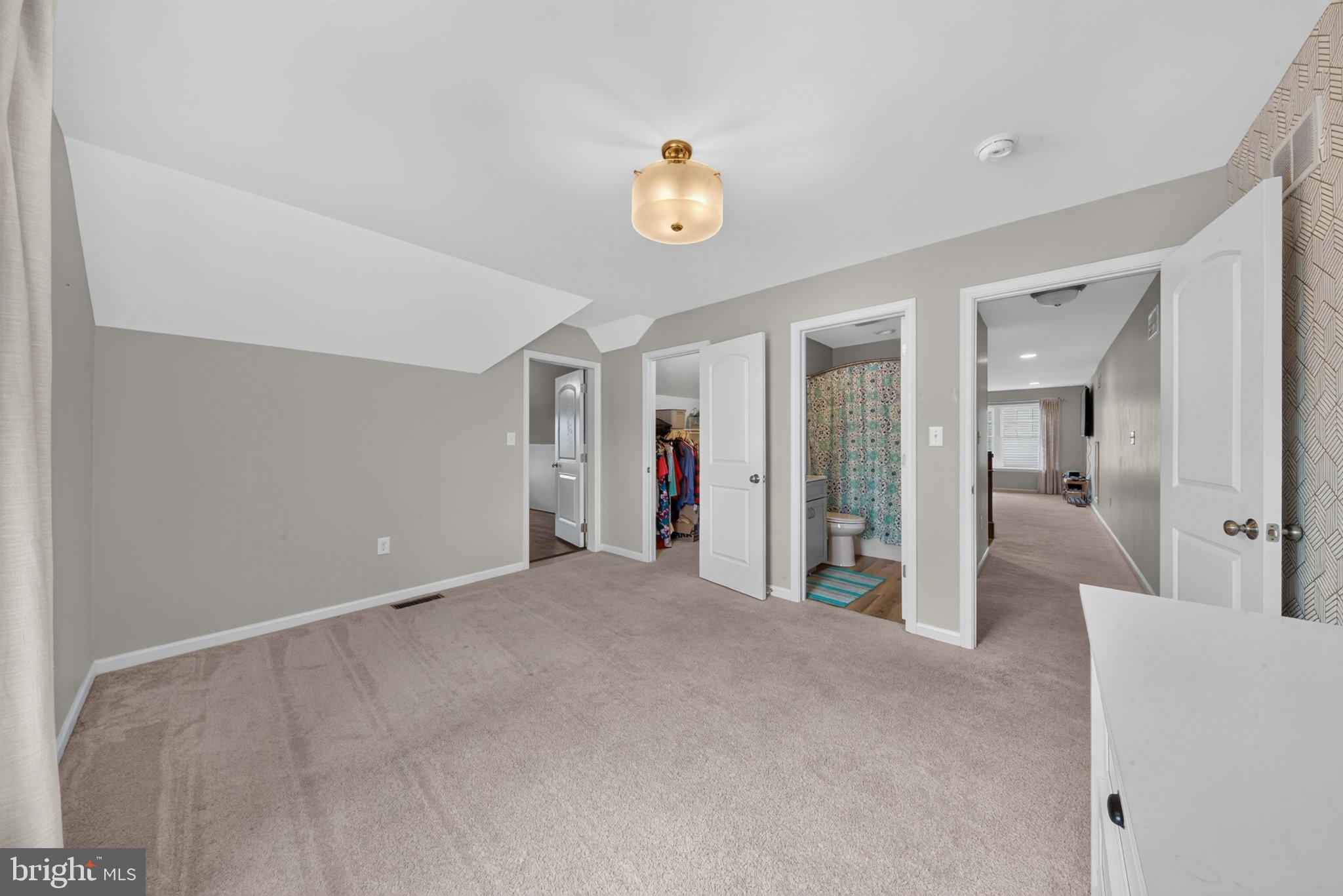 PINE VIEW ESTATES - Residential