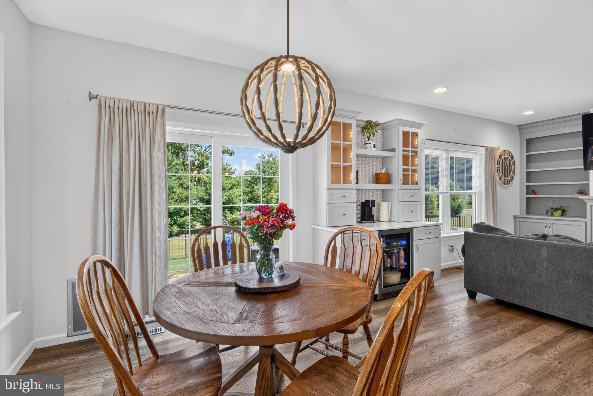 PINE VIEW ESTATES - Residential