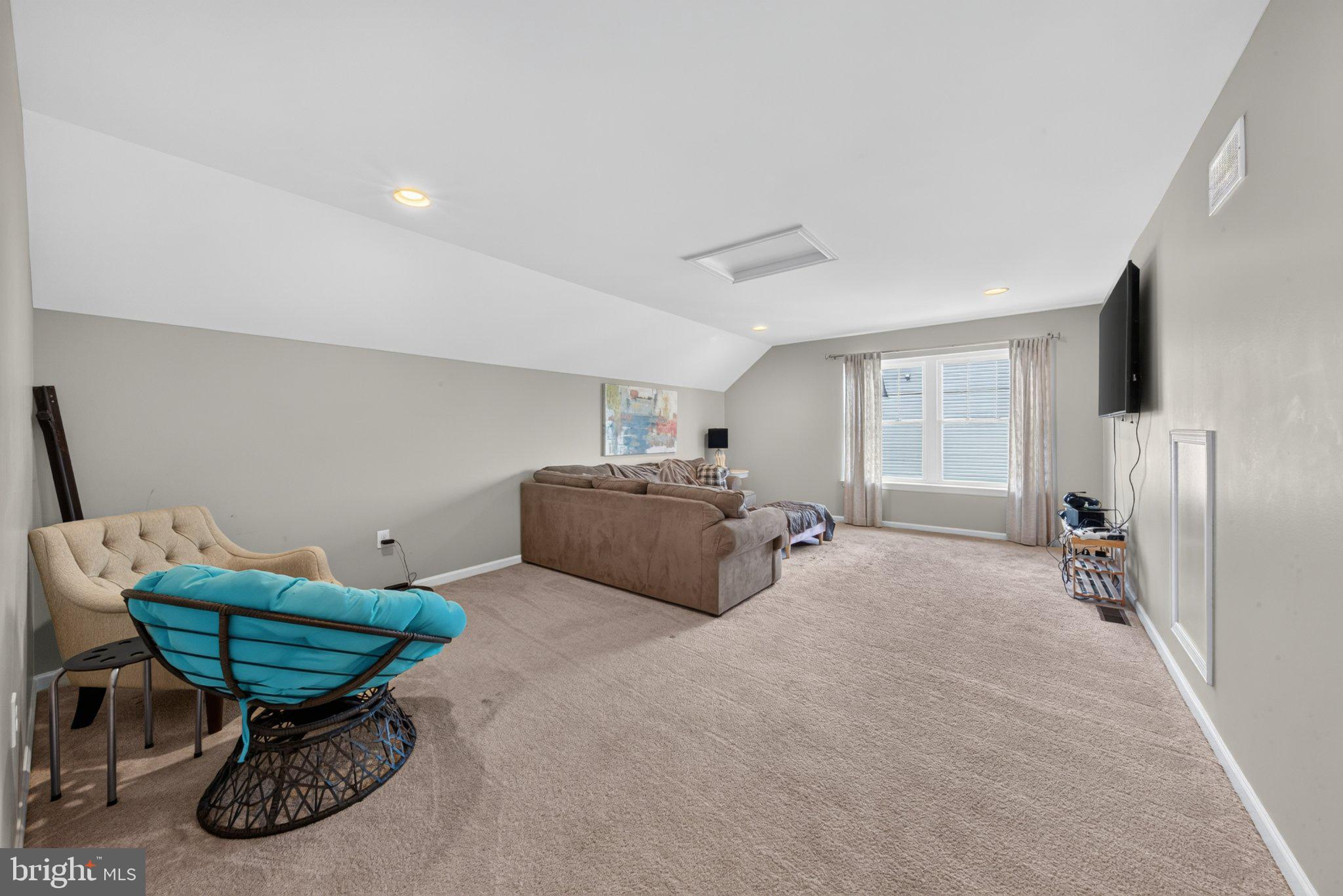 PINE VIEW ESTATES - Residential