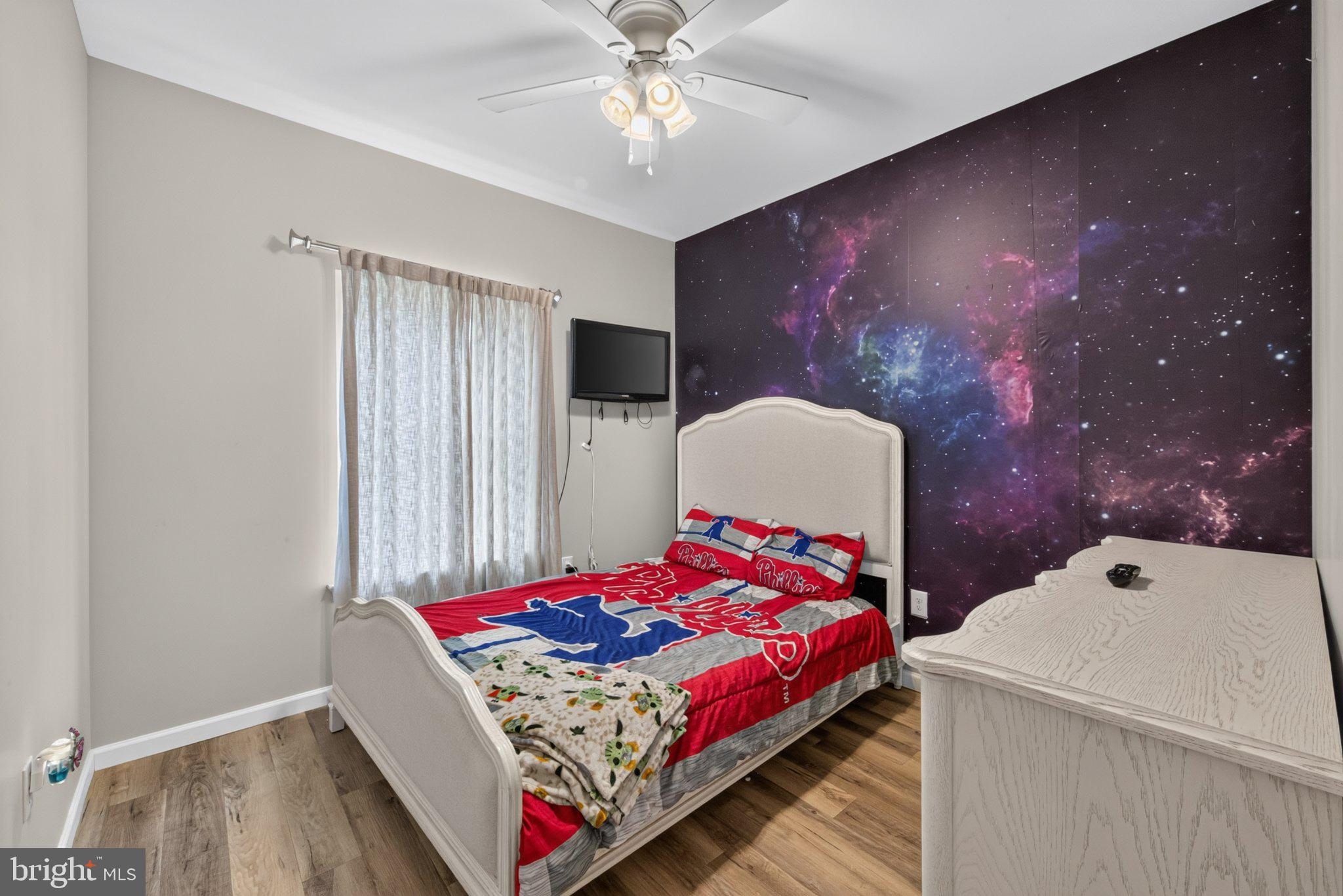 PINE VIEW ESTATES - Residential