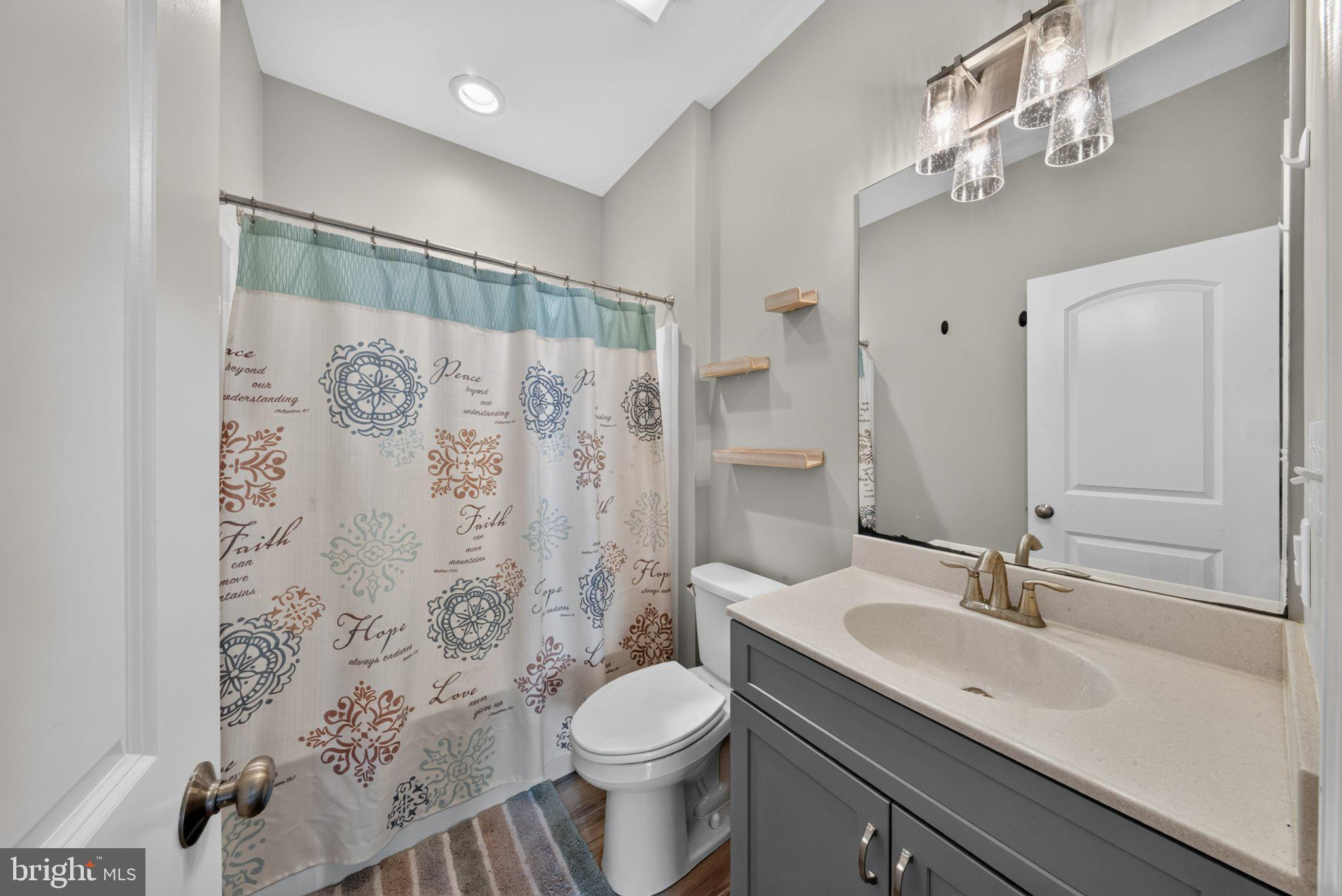 PINE VIEW ESTATES - Residential