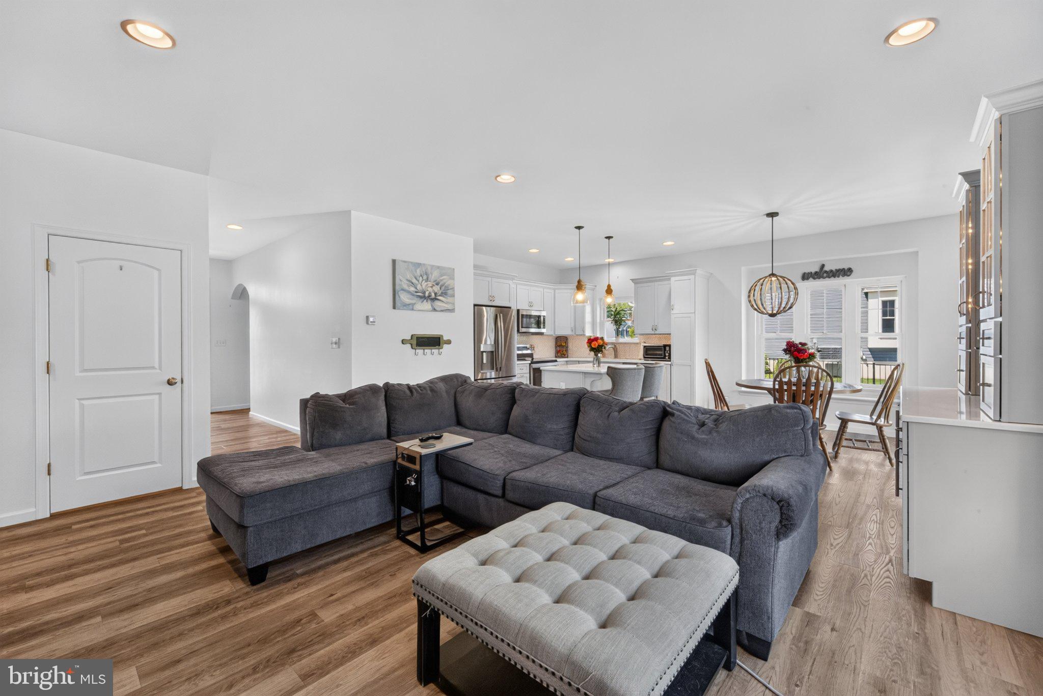 PINE VIEW ESTATES - Residential