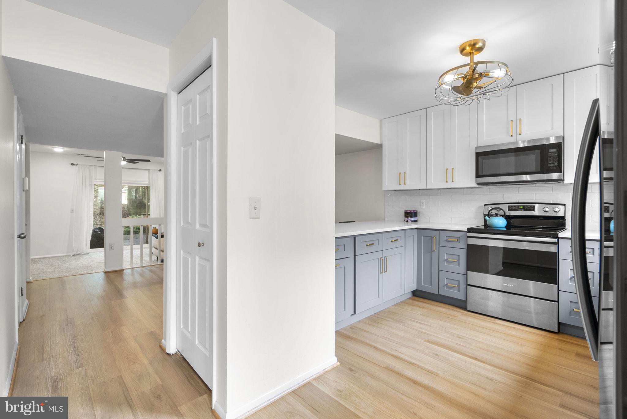 WALNUT RIDGE - Residential