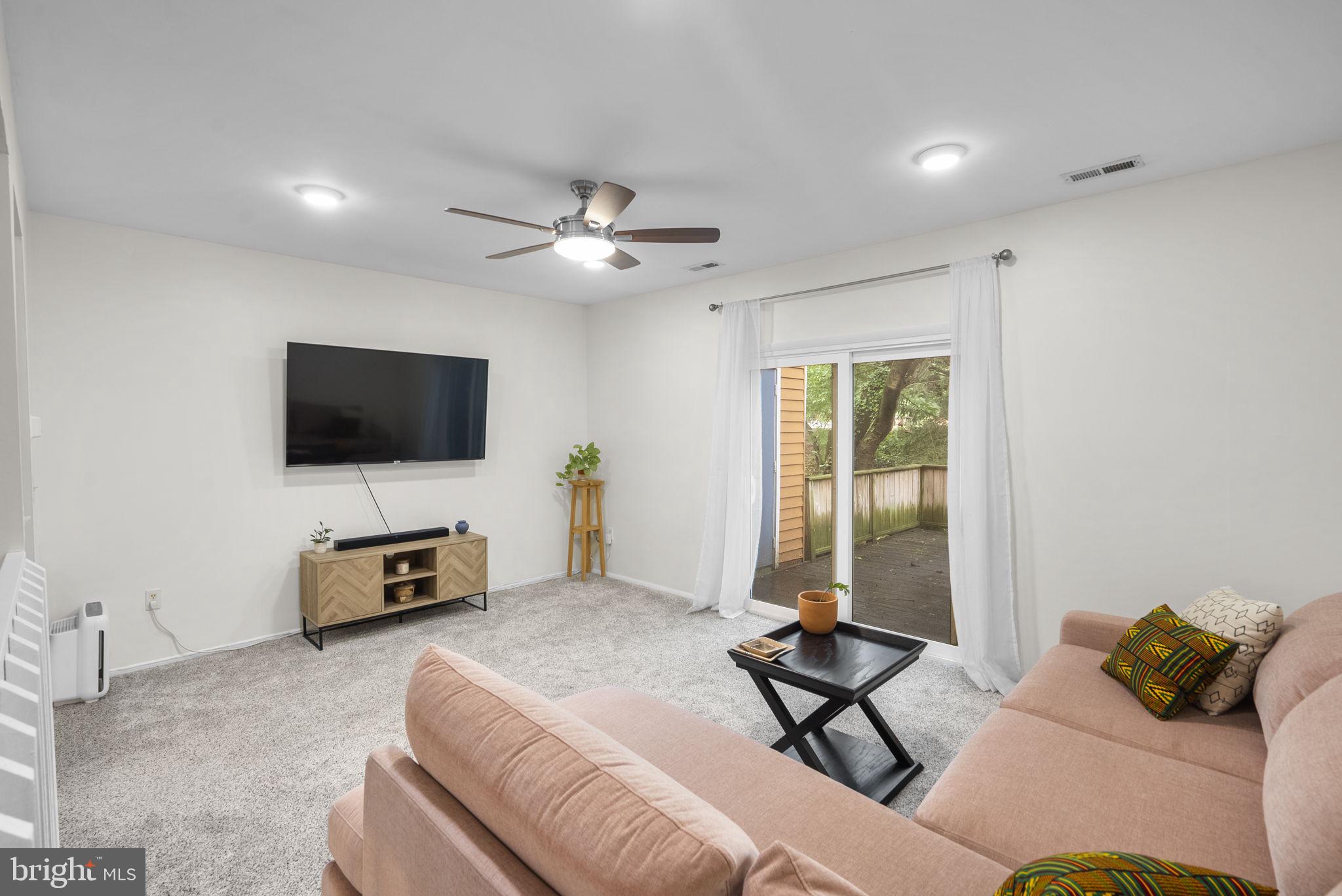 WALNUT RIDGE - Residential