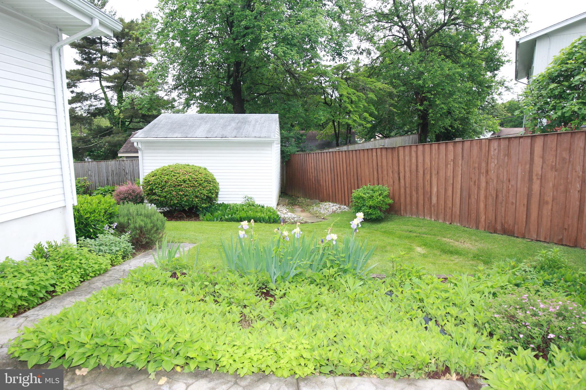 ASPEN HILL PARK - Residential