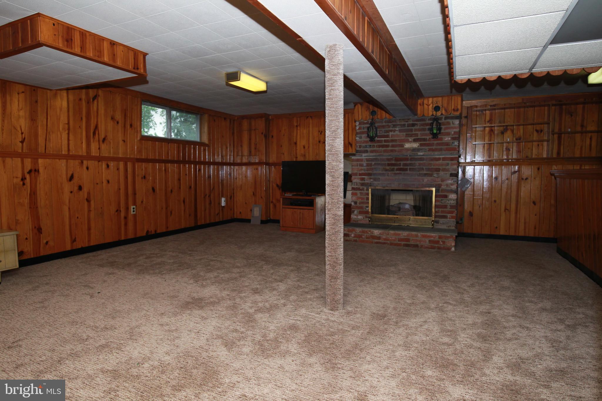 ASPEN HILL PARK - Residential
