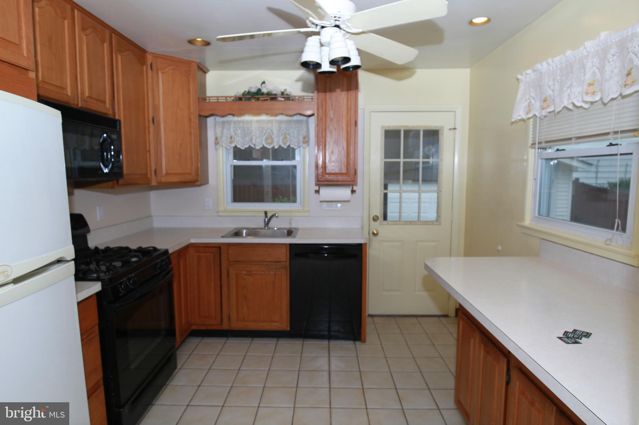 ASPEN HILL PARK - Residential