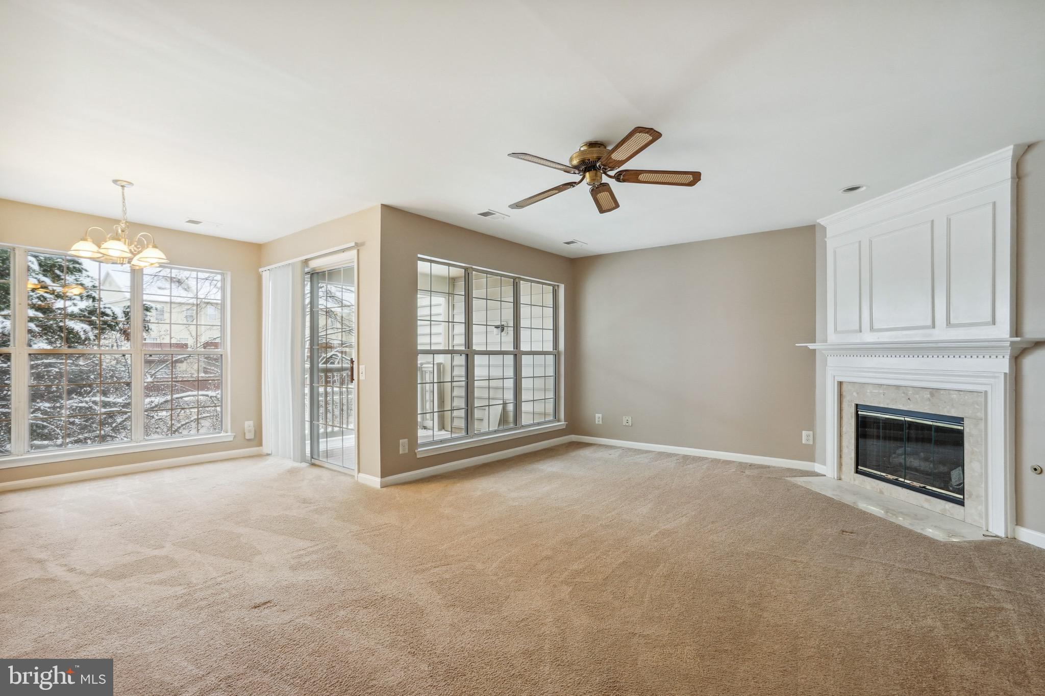 GUNSTON CORNER - Residential