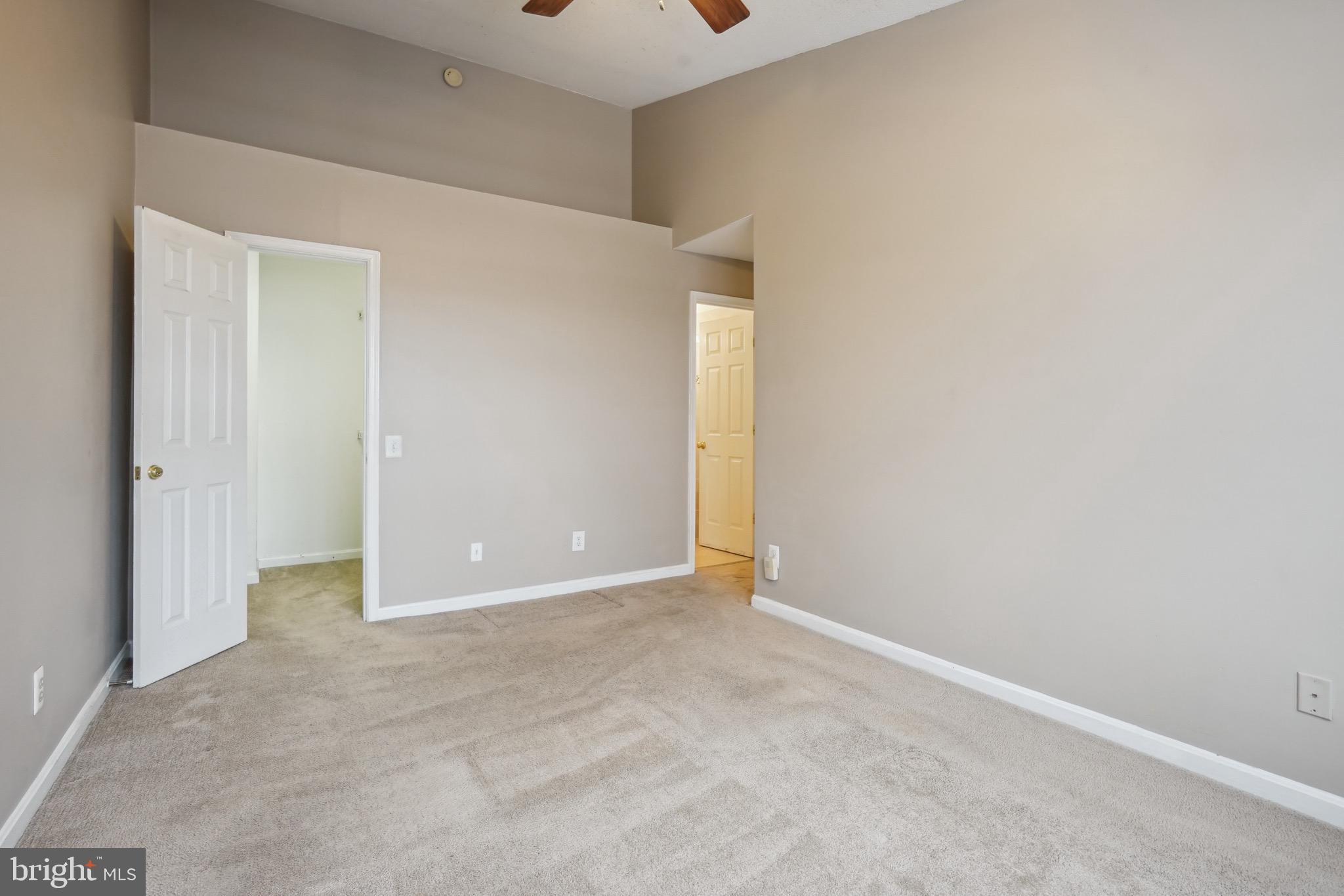 GUNSTON CORNER - Residential