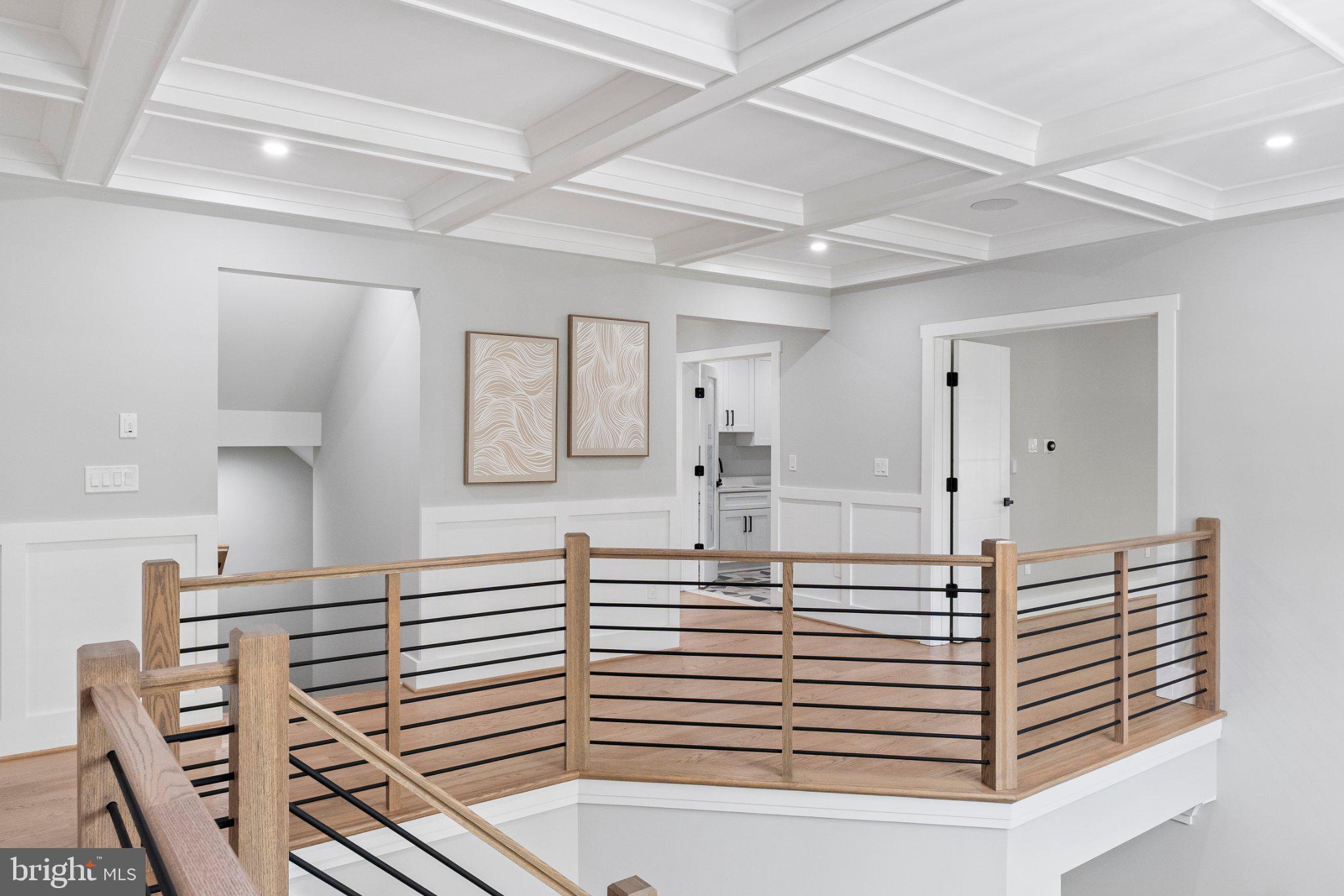 CHALET WOODS - Residential