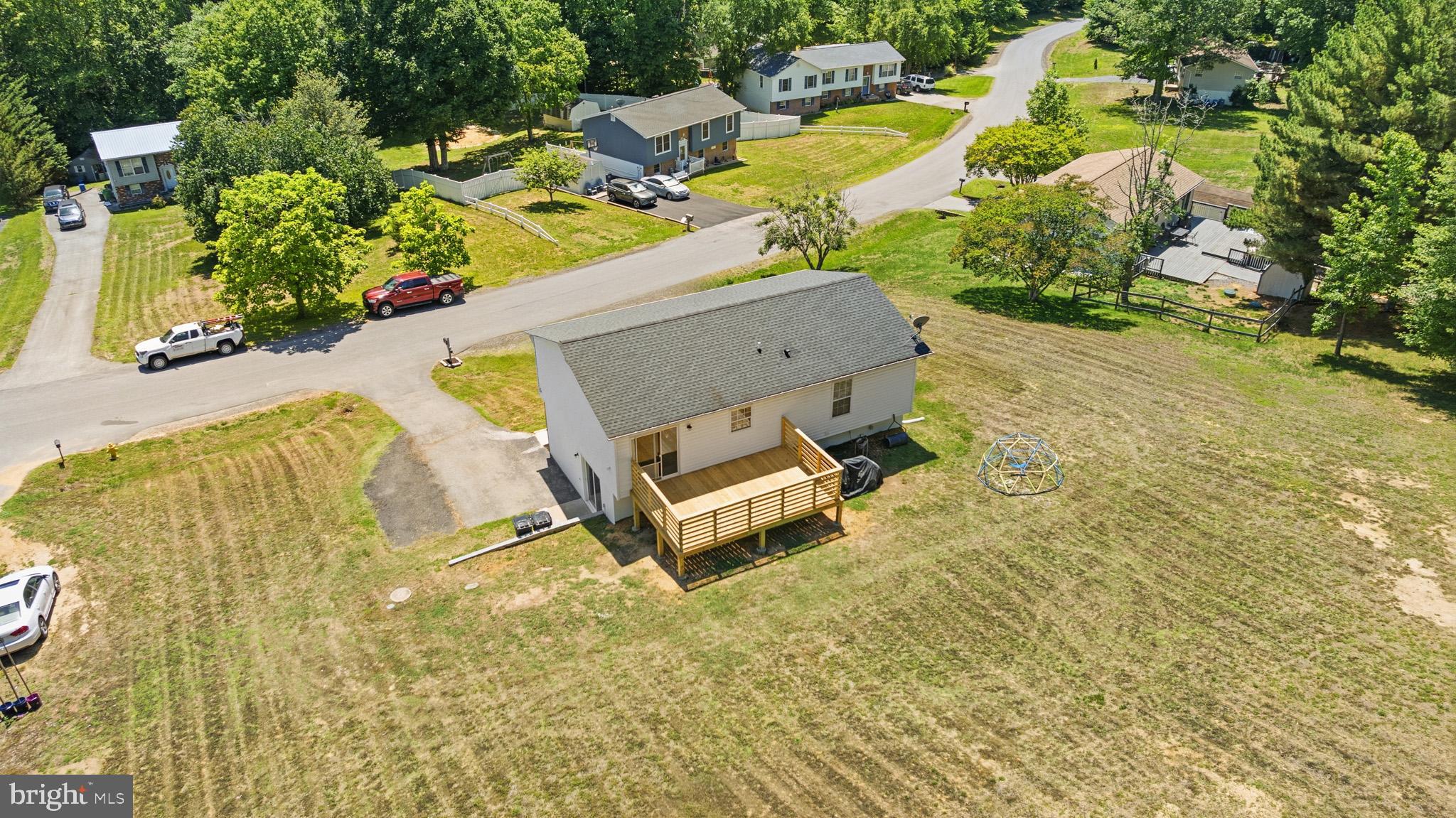 LAUREL RIDGE - Residential
