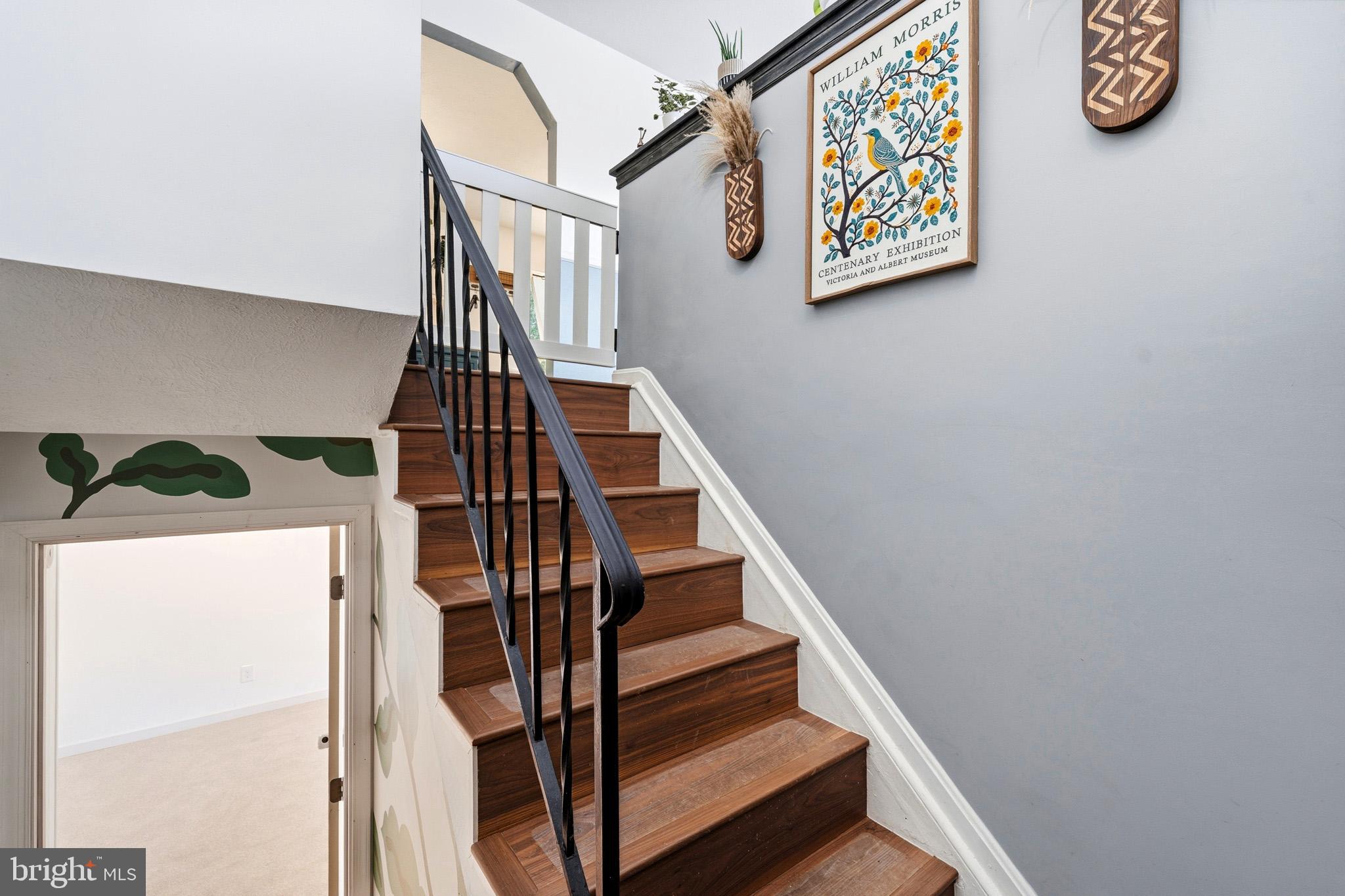 LAUREL RIDGE - Residential