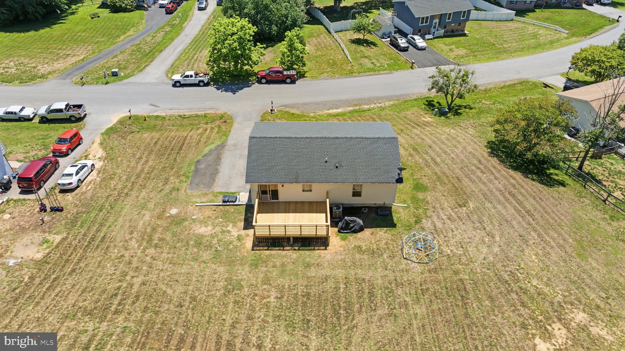 LAUREL RIDGE - Residential