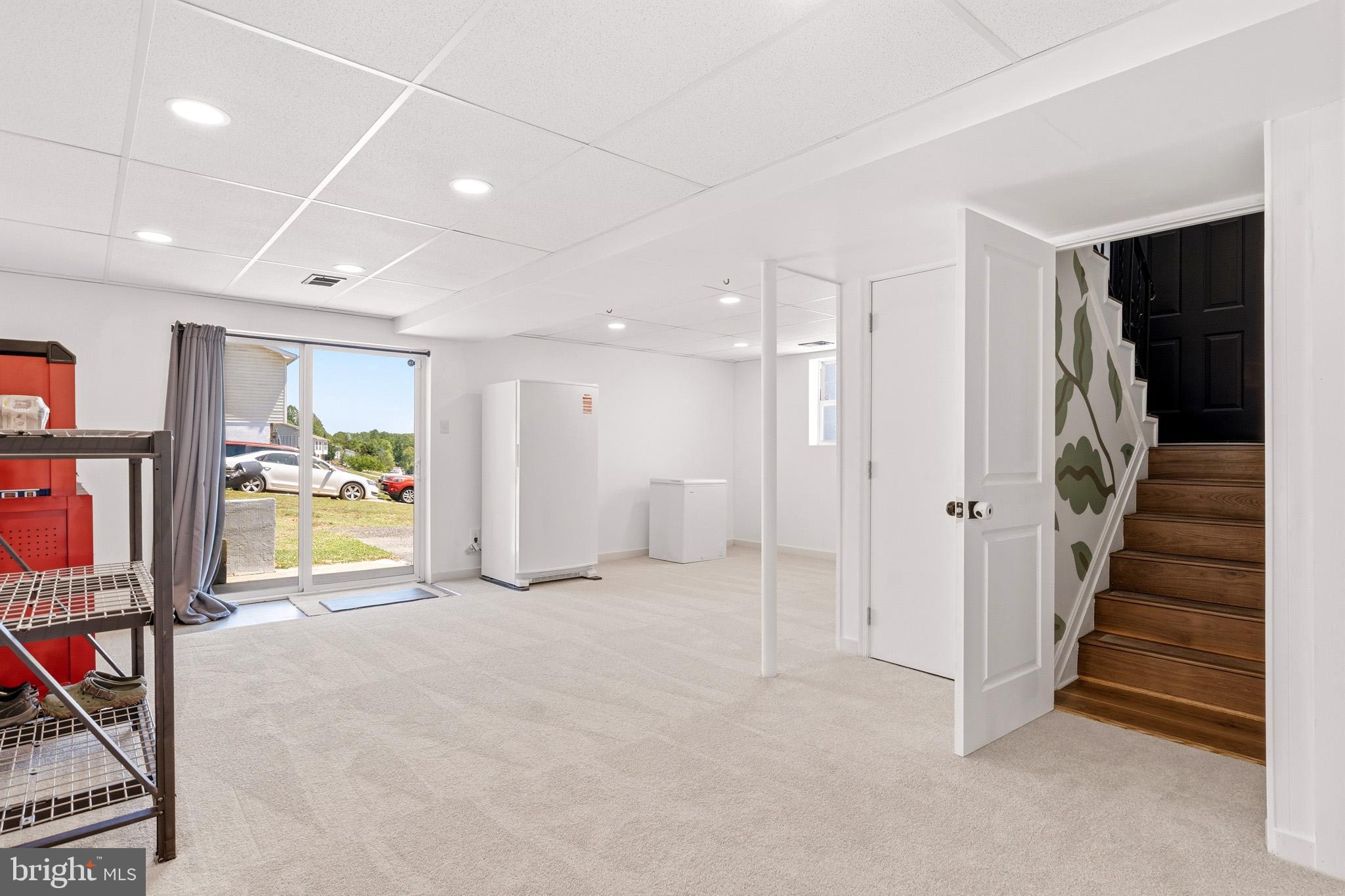 LAUREL RIDGE - Residential