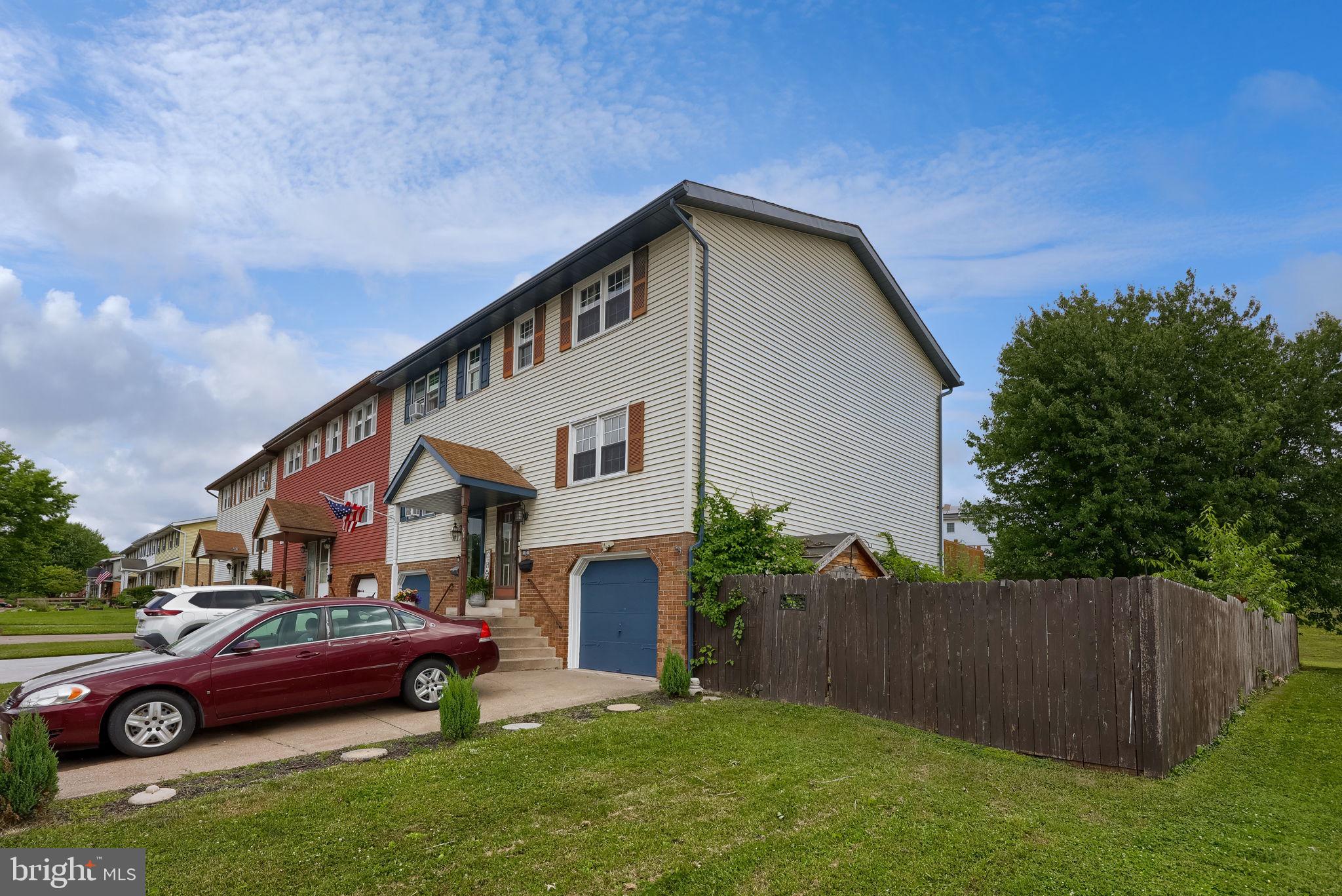 ROSEDALE - Residential