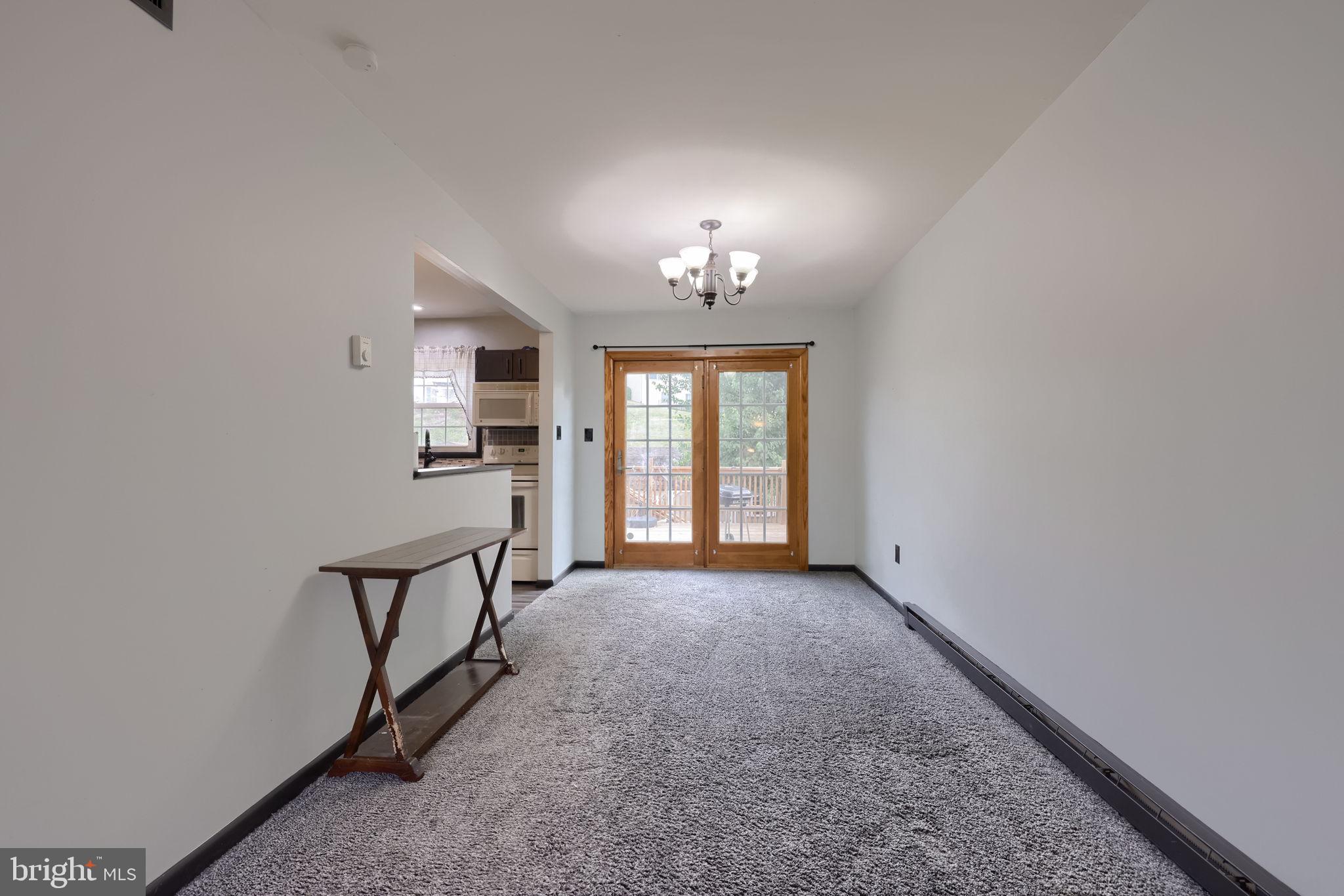 ROSEDALE - Residential