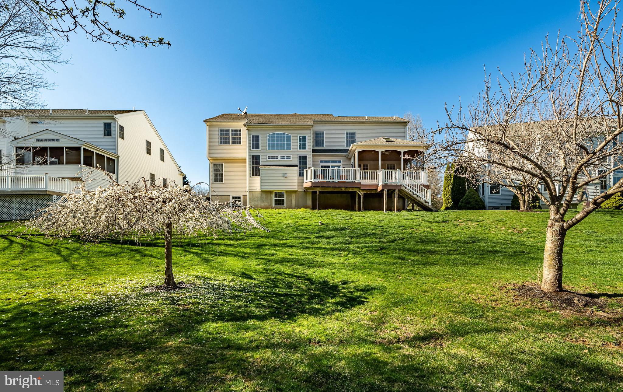 GREEN LANE VILLAGE - Residential