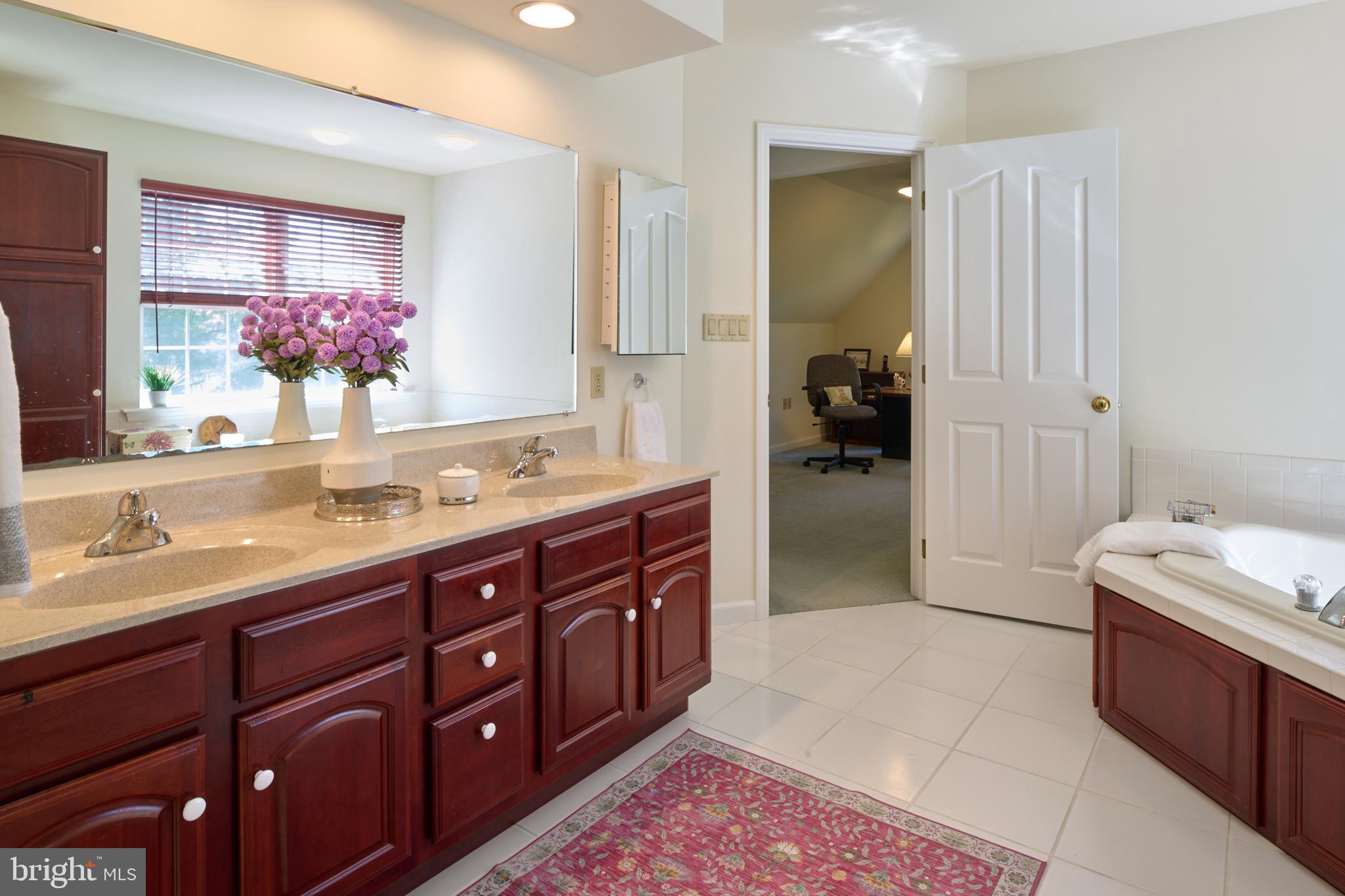 CEDAR CLIFF - Residential