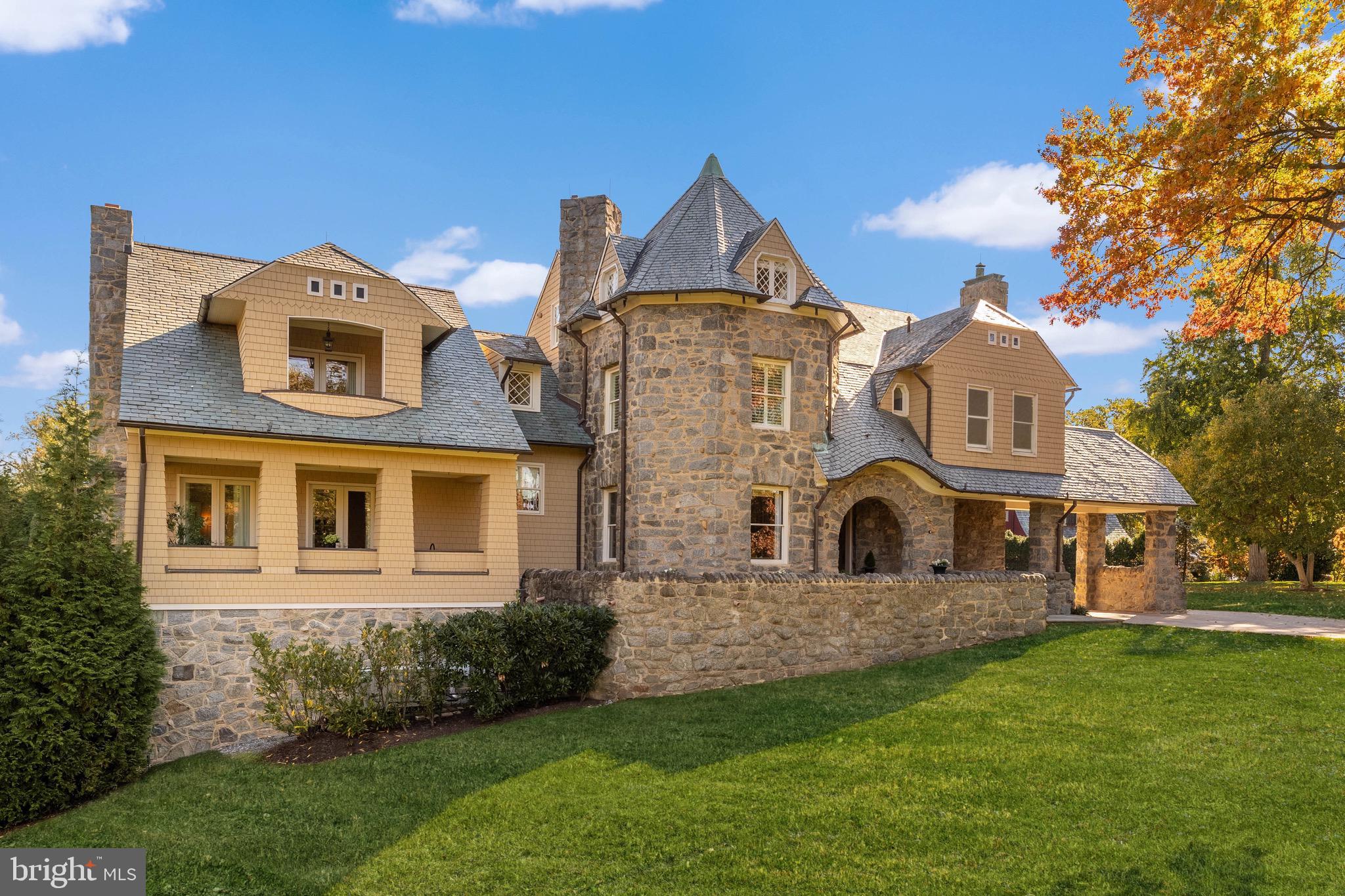 FOREST HILLS - Residential