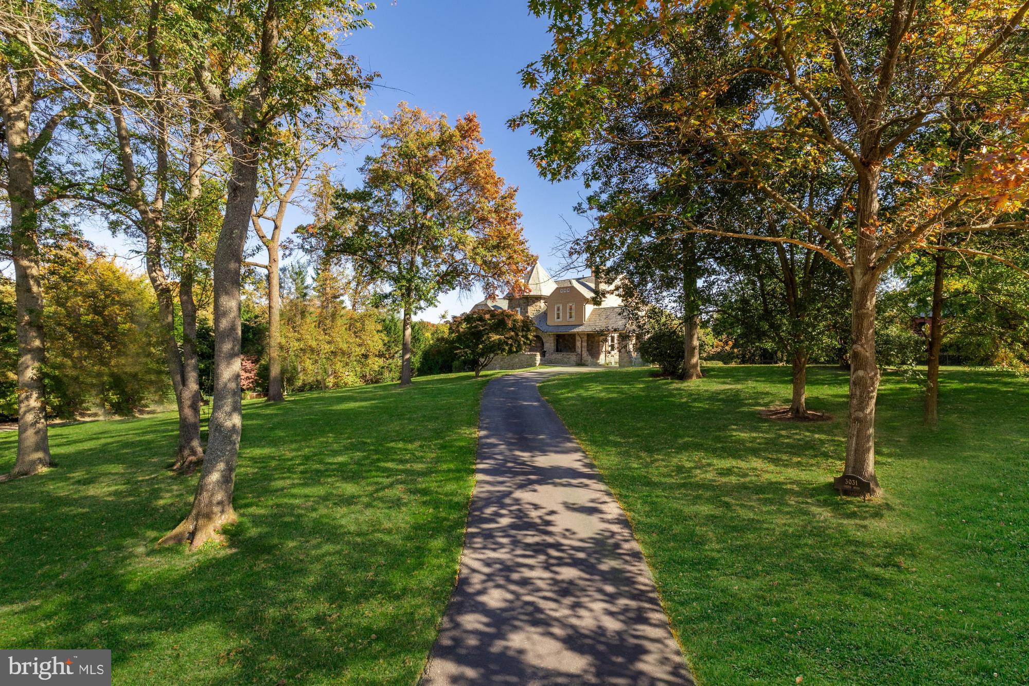 FOREST HILLS - Residential