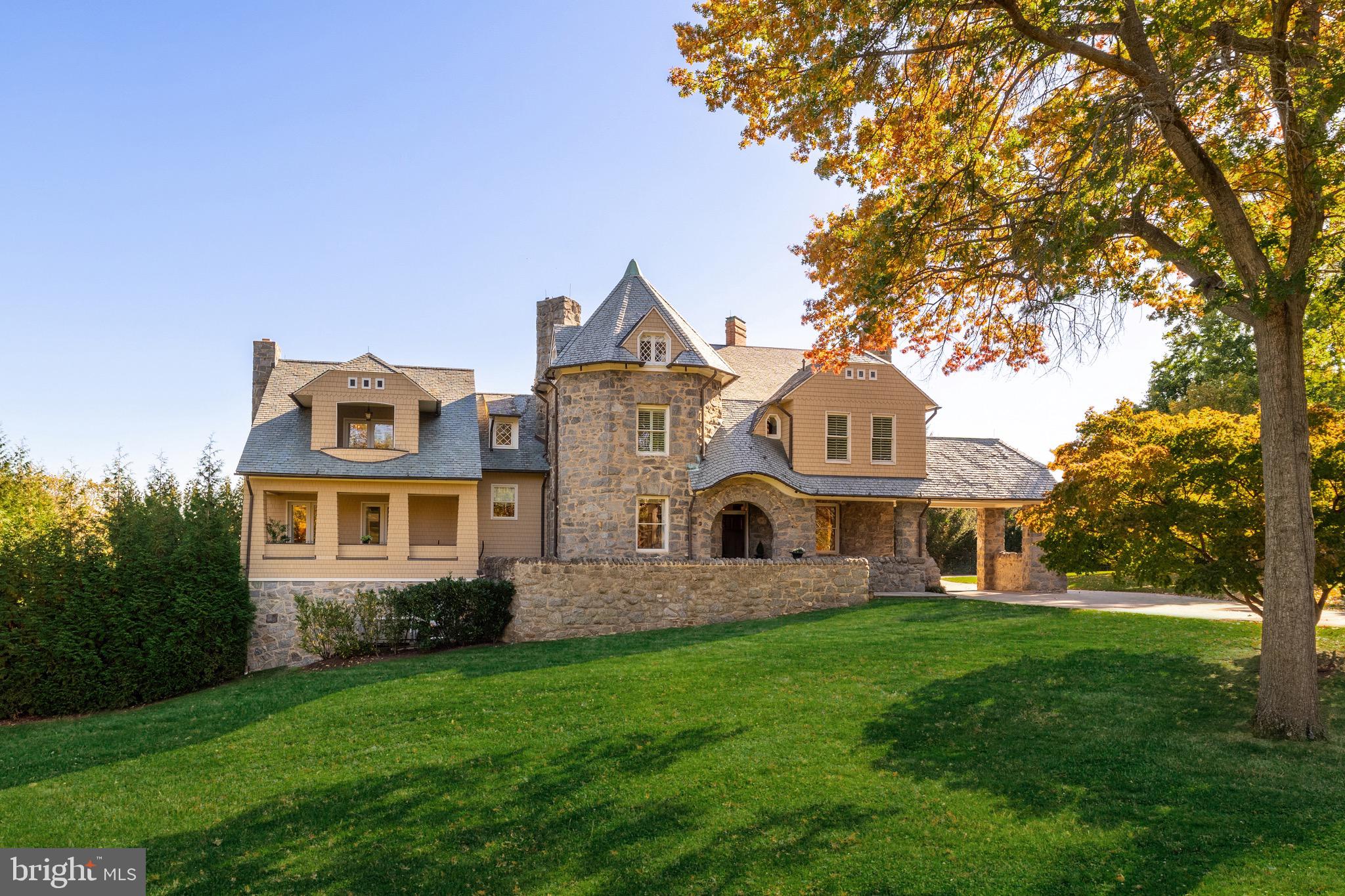 FOREST HILLS - Residential