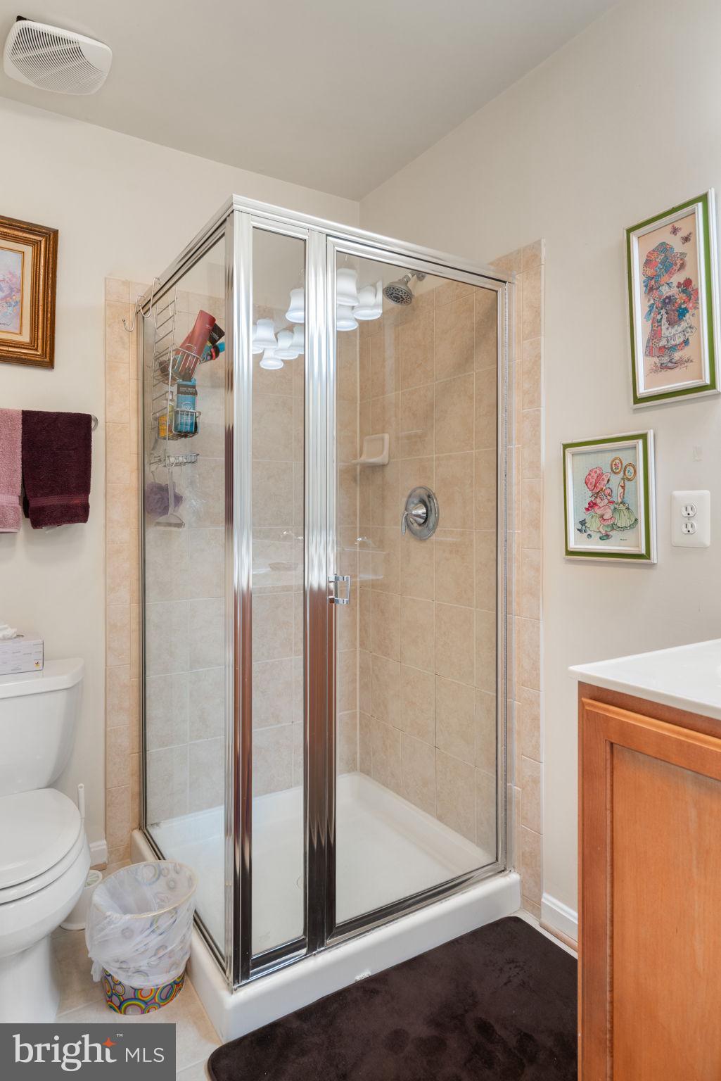 CHATSWORTH VILLAGE CONDO - Residential