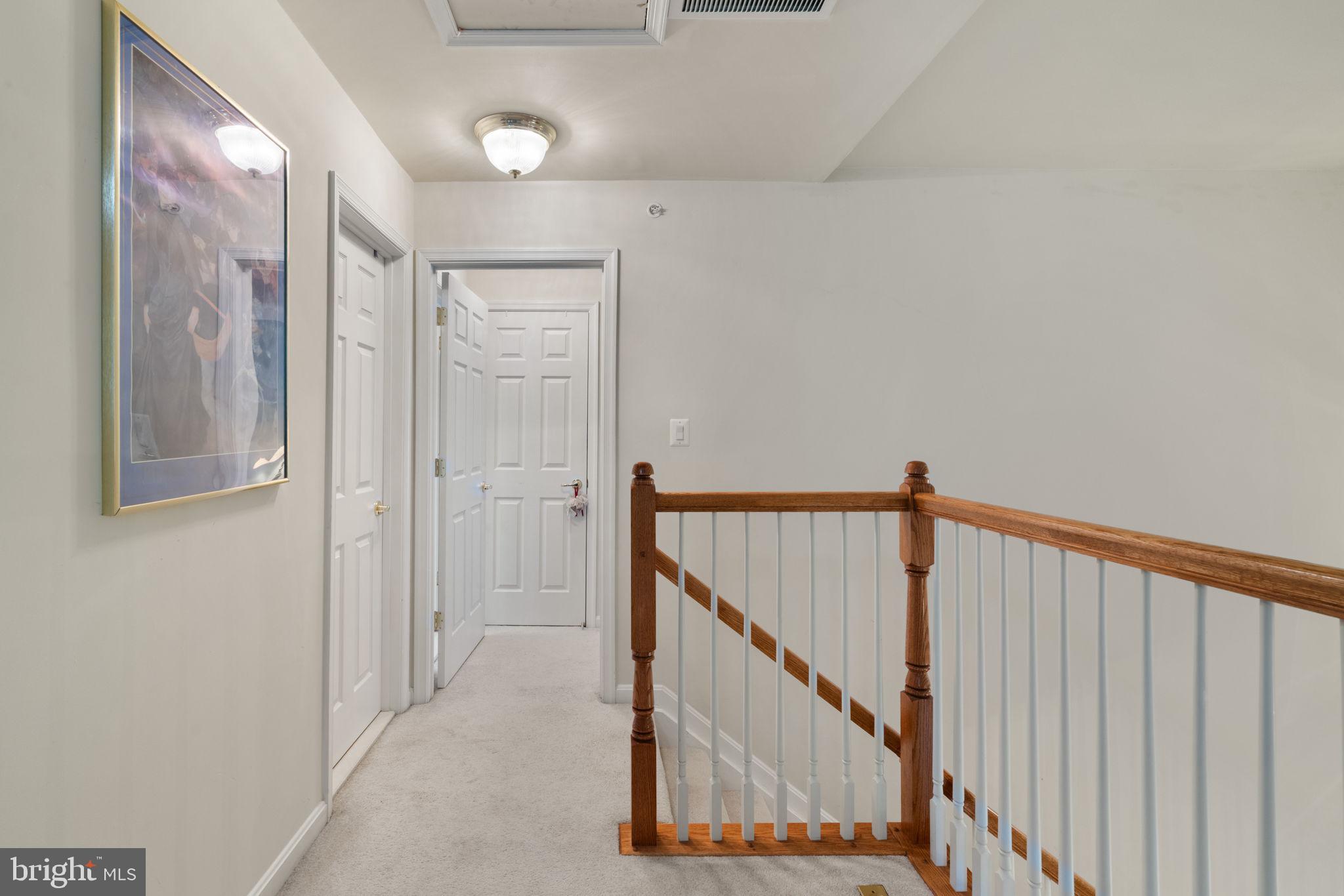 CHATSWORTH VILLAGE CONDO - Residential