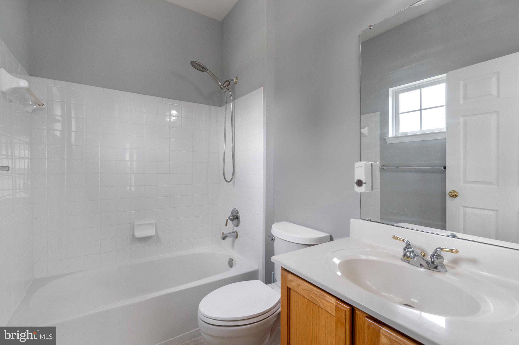 WALNUT RIDGE - Residential