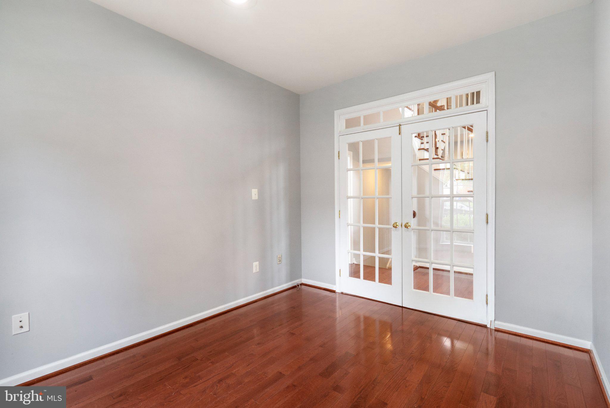 WALNUT RIDGE - Residential