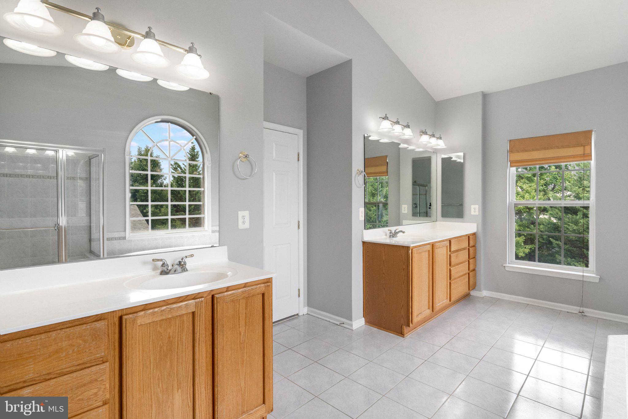 WALNUT RIDGE - Residential
