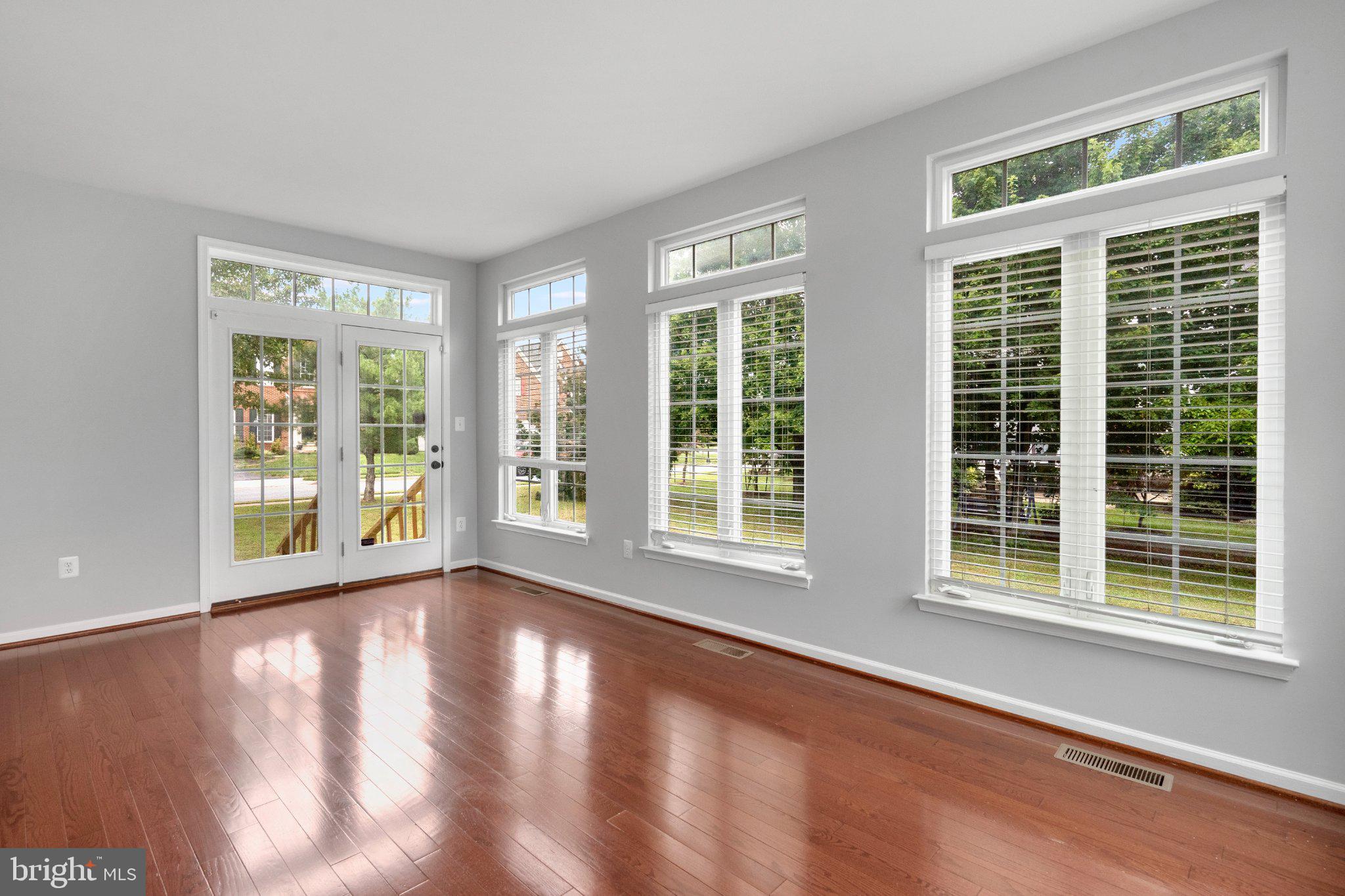 WALNUT RIDGE - Residential