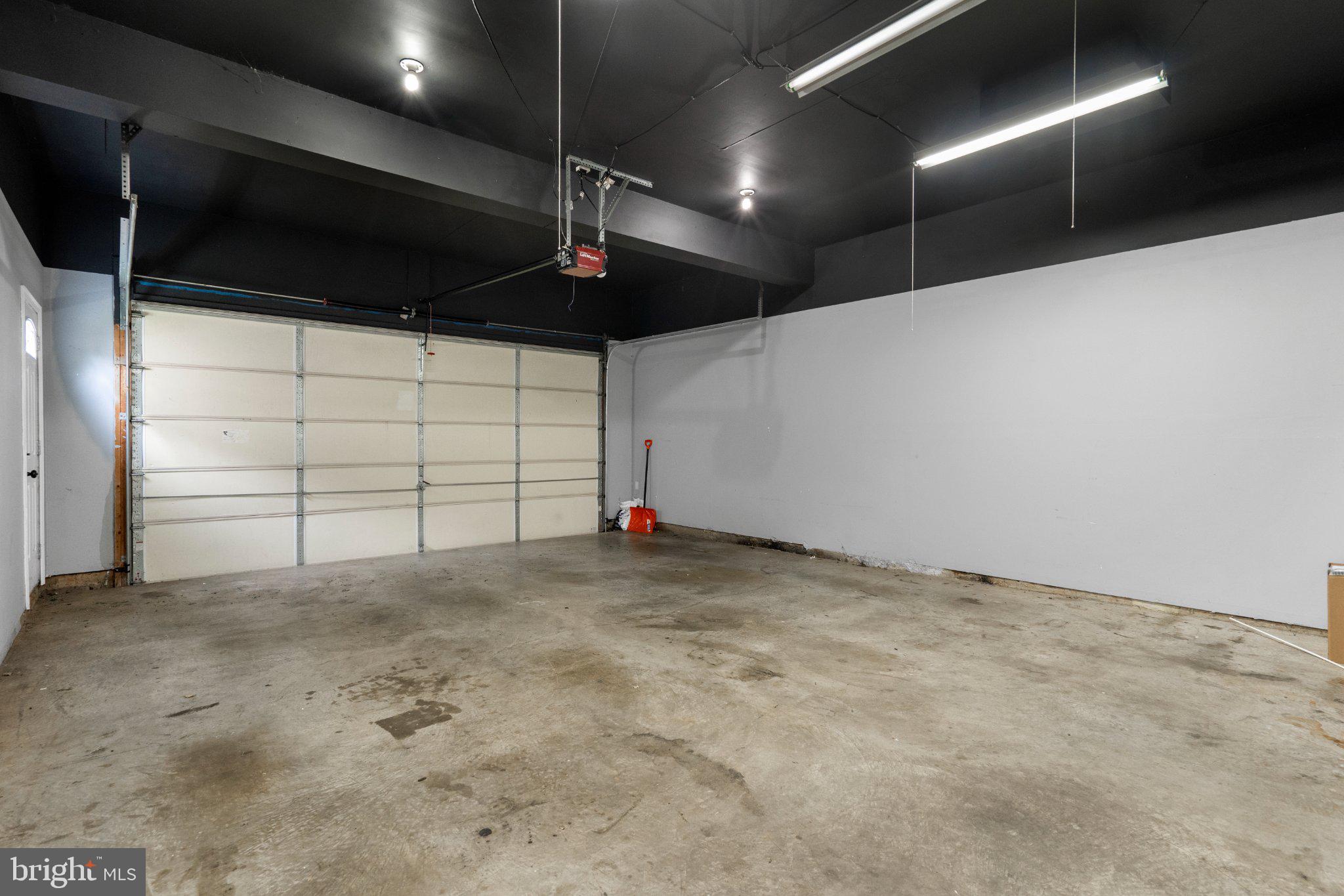 WALNUT RIDGE - Residential