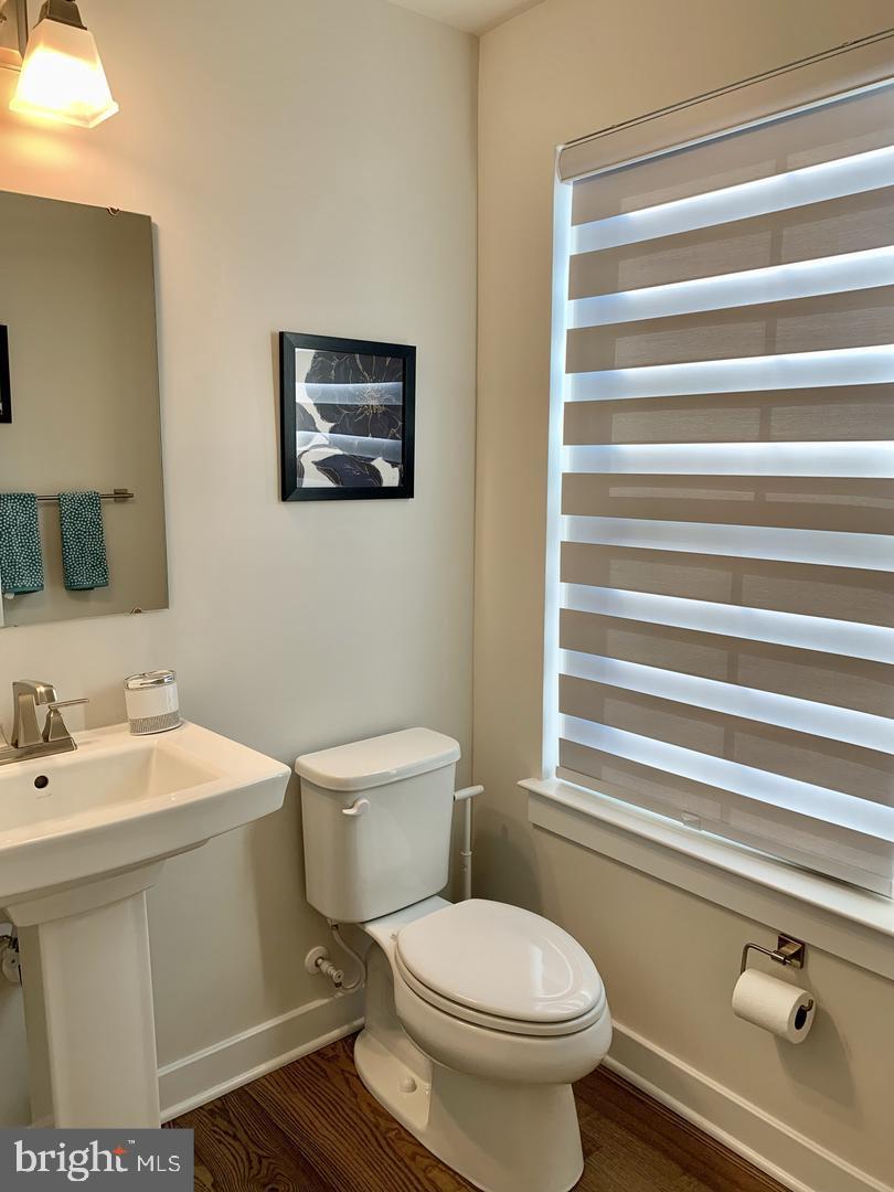 ARCOLA TOWN CENTER CONDO - Residential Lease