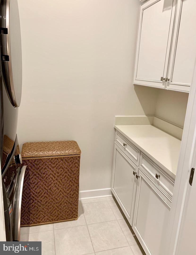 ARCOLA TOWN CENTER CONDO - Residential Lease
